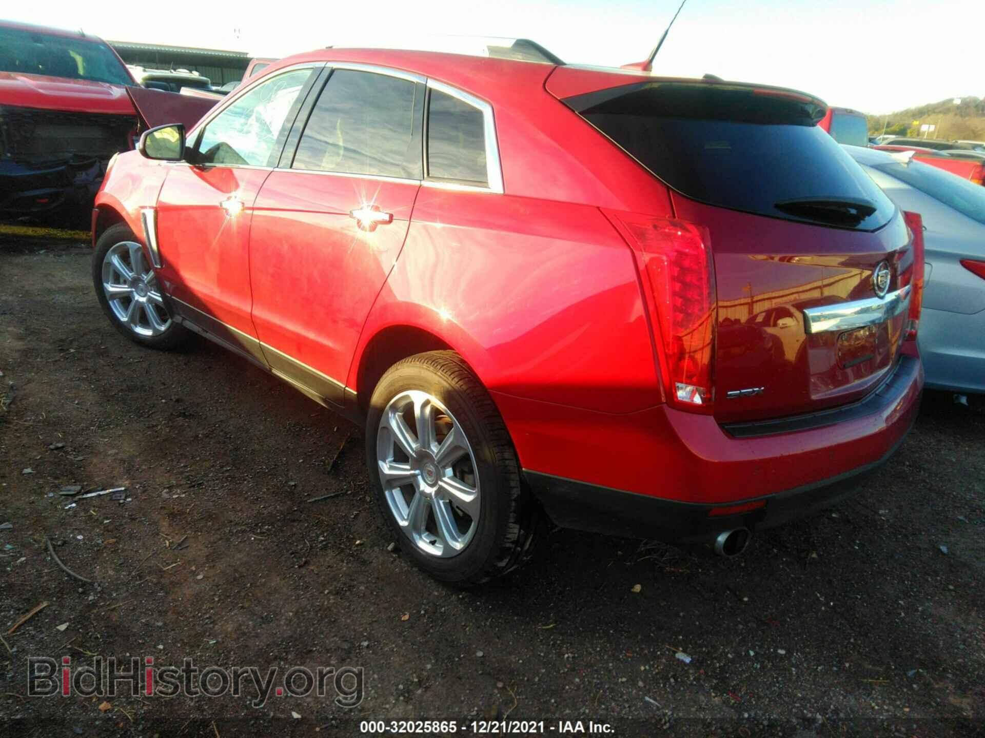 2014 CADILLAC SRX - VIN: 3GYFNDE35ES550312 - Фото 3