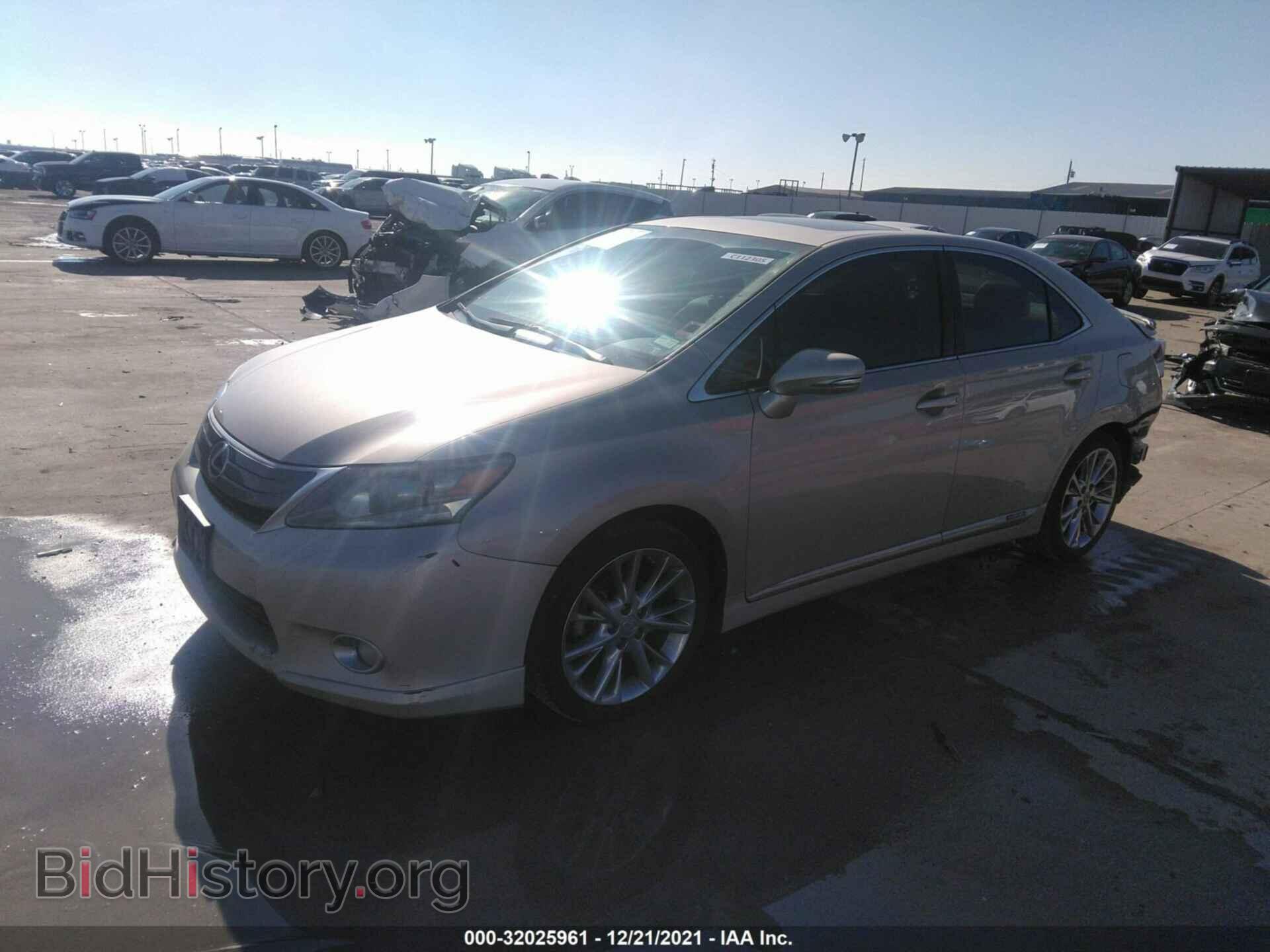 2012 LEXUS HS 250H - VIN: JTHBB1BA0C2048927 - Фото 2