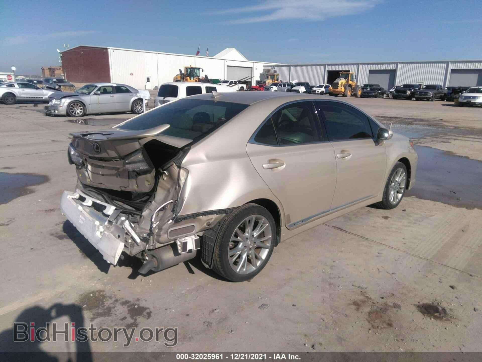 2012 LEXUS HS 250H - VIN: JTHBB1BA0C2048927 - Фото 4