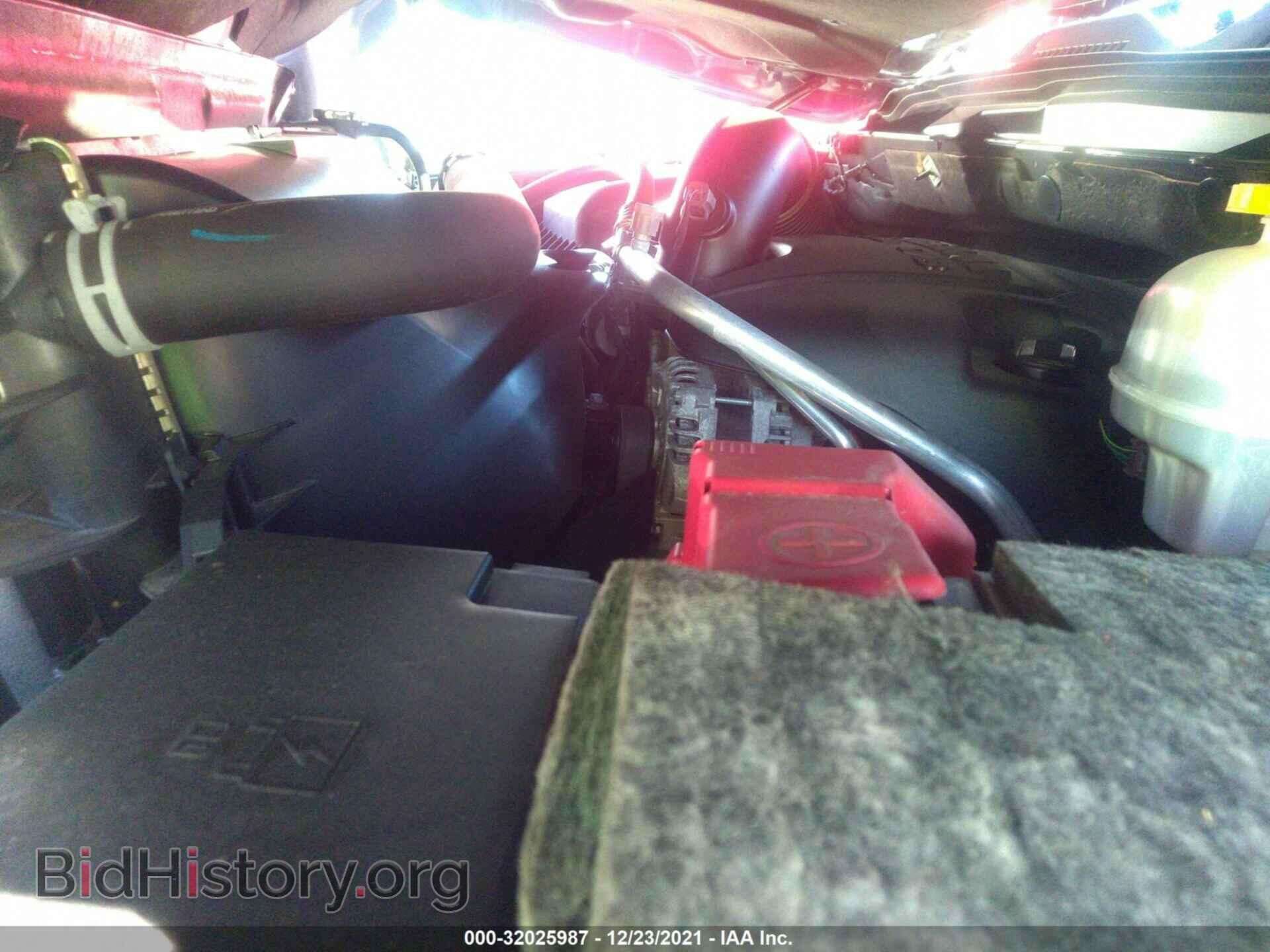 2018 RAM 1500 - VIN: 1C6RR7LT2JS266855 - Фото 10