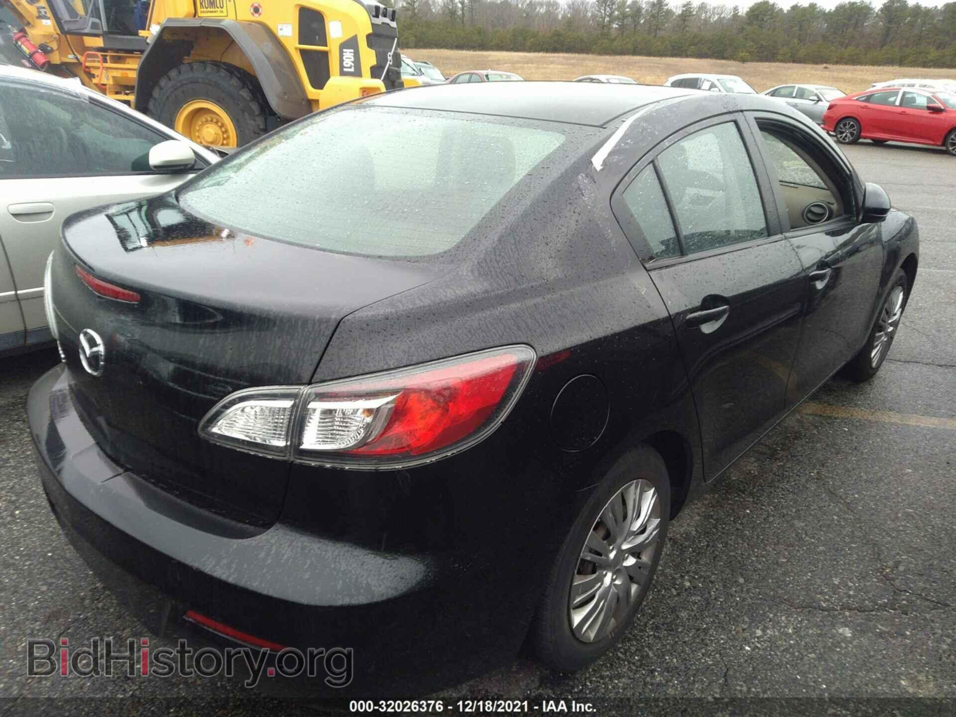 2012 MAZDA MAZDA3 - VIN: JM1BL1UF8C1534270 - Фото 4