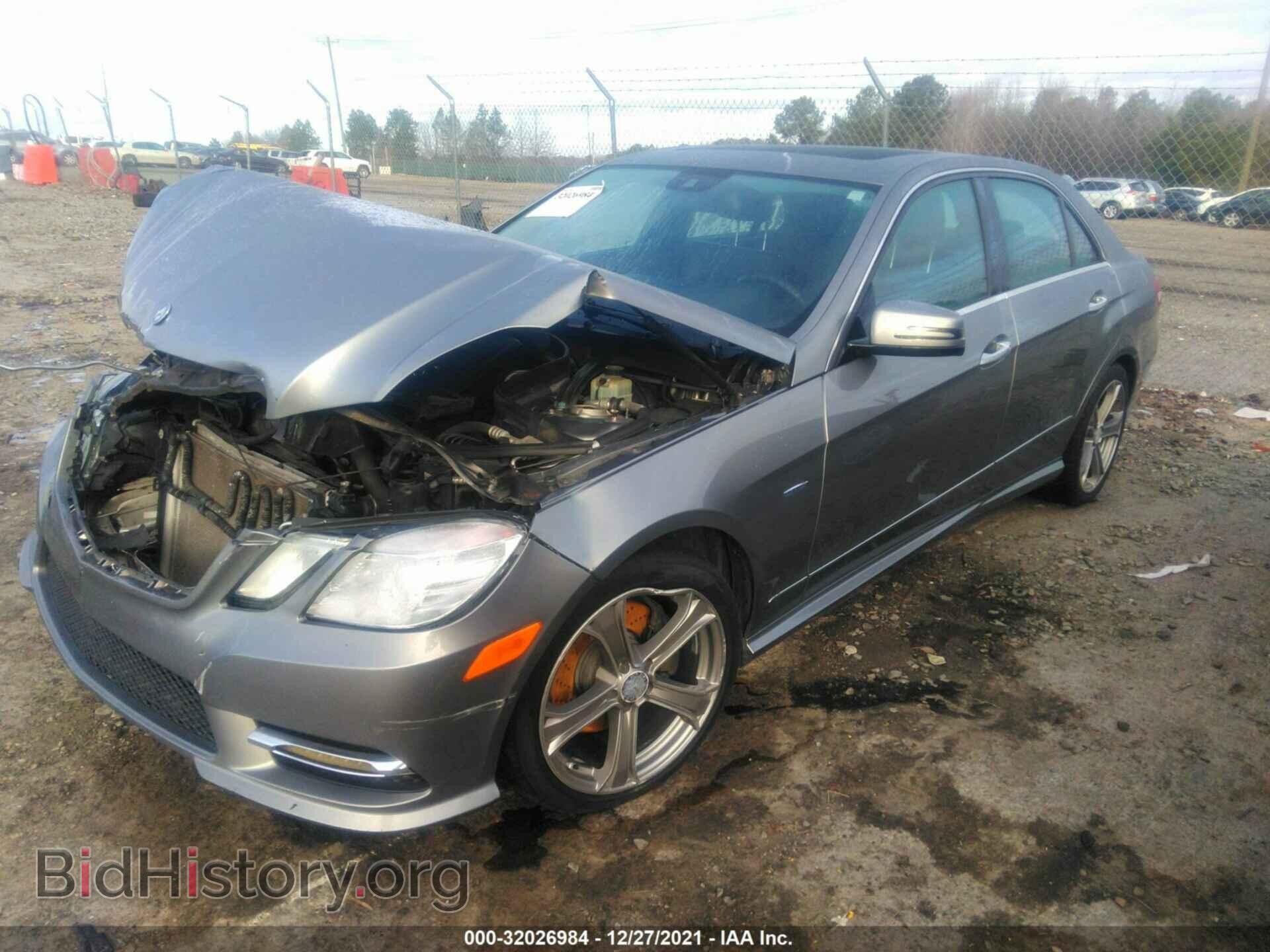 2012 MERCEDES-BENZ E-CLASS - VIN: WDDHF5KB7CA559532 - Фото 2