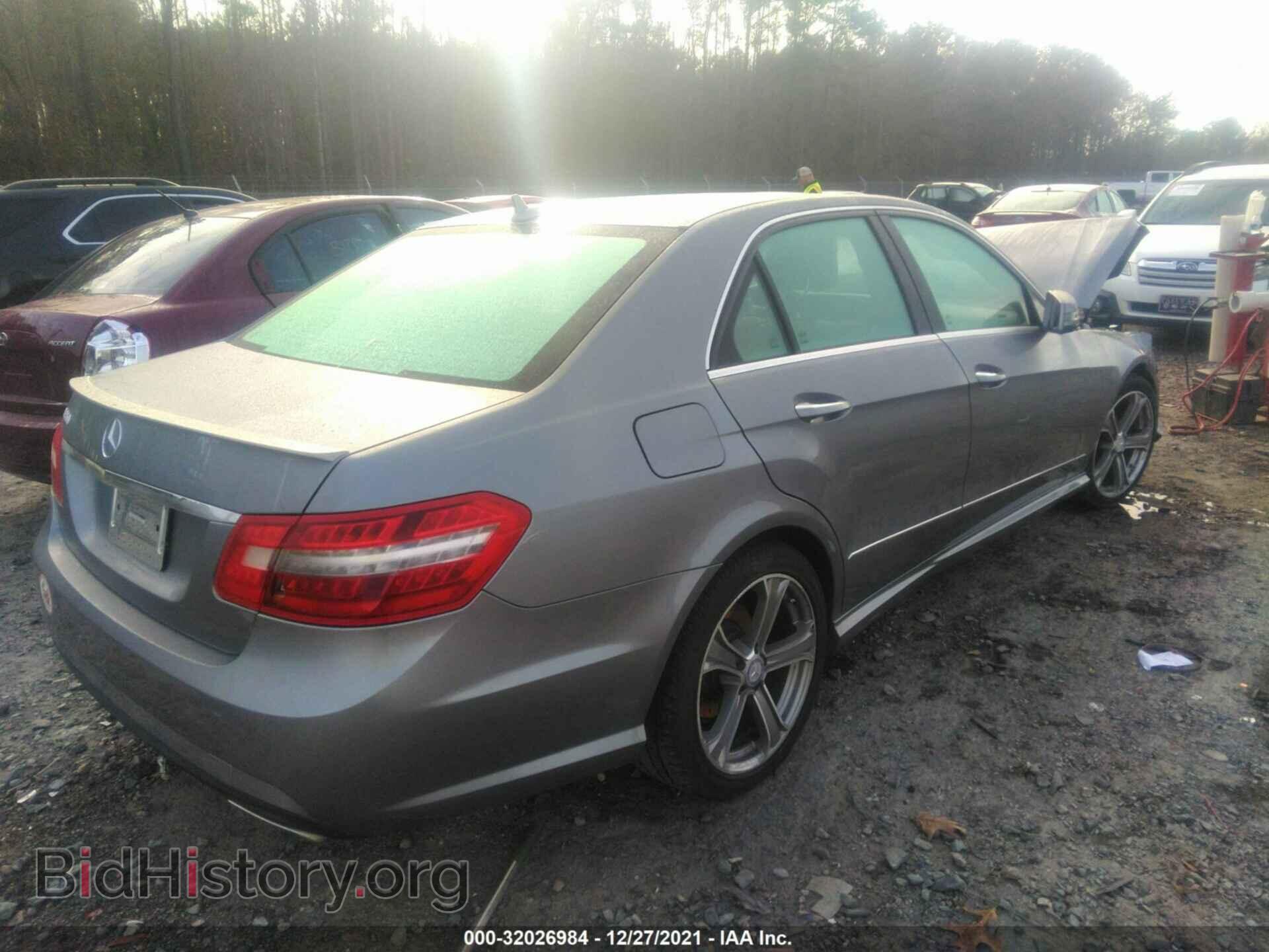 2012 MERCEDES-BENZ E-CLASS - VIN: WDDHF5KB7CA559532 - Фото 4