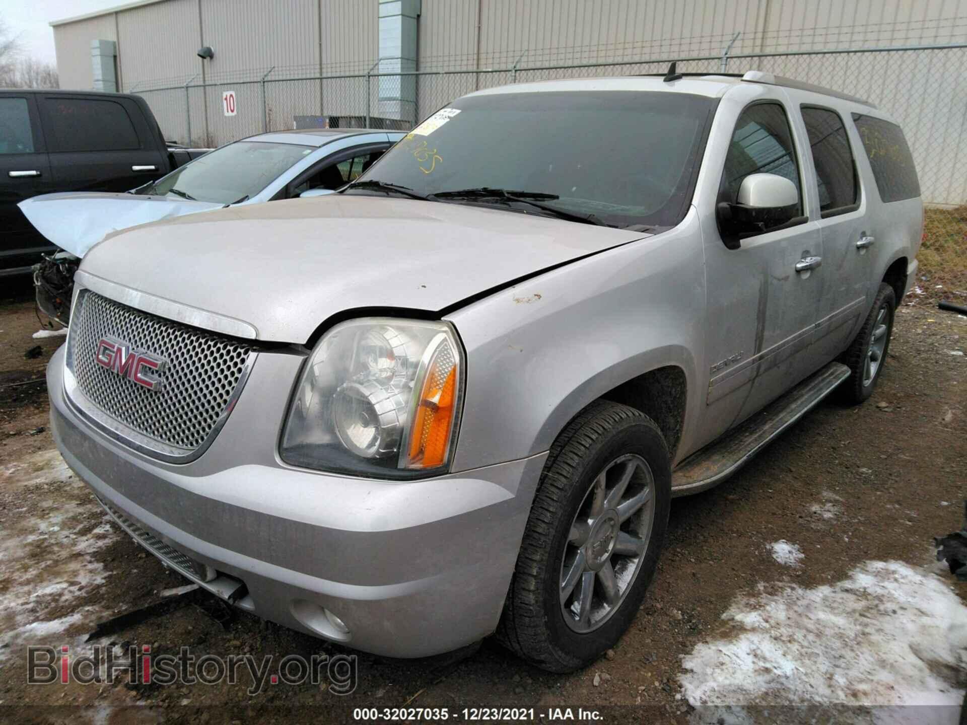 2011 GMC YUKON XL - VIN: 1GKS2MEF4BR391504 - Фото 2