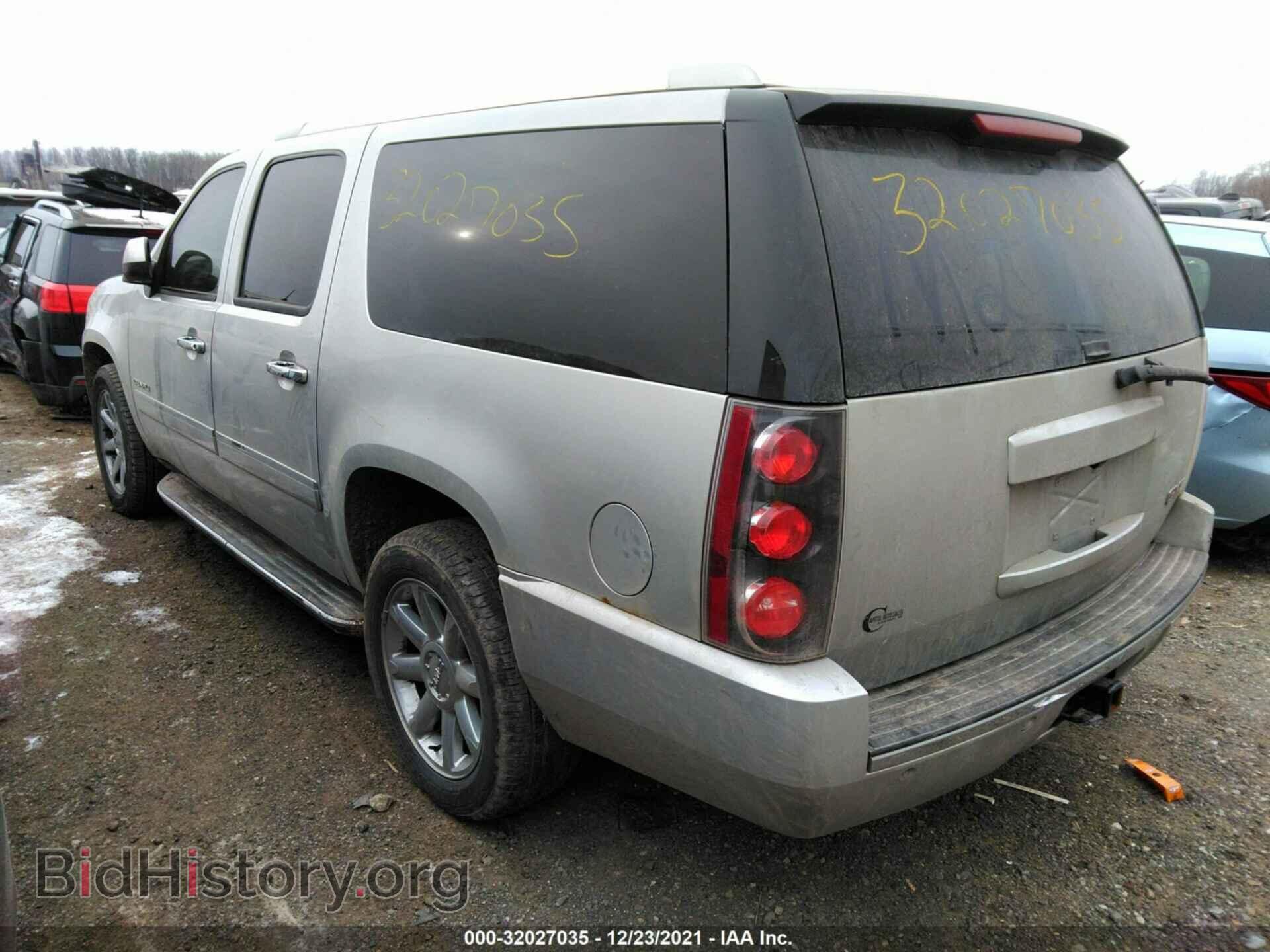 2011 GMC YUKON XL - VIN: 1GKS2MEF4BR391504 - Фото 3