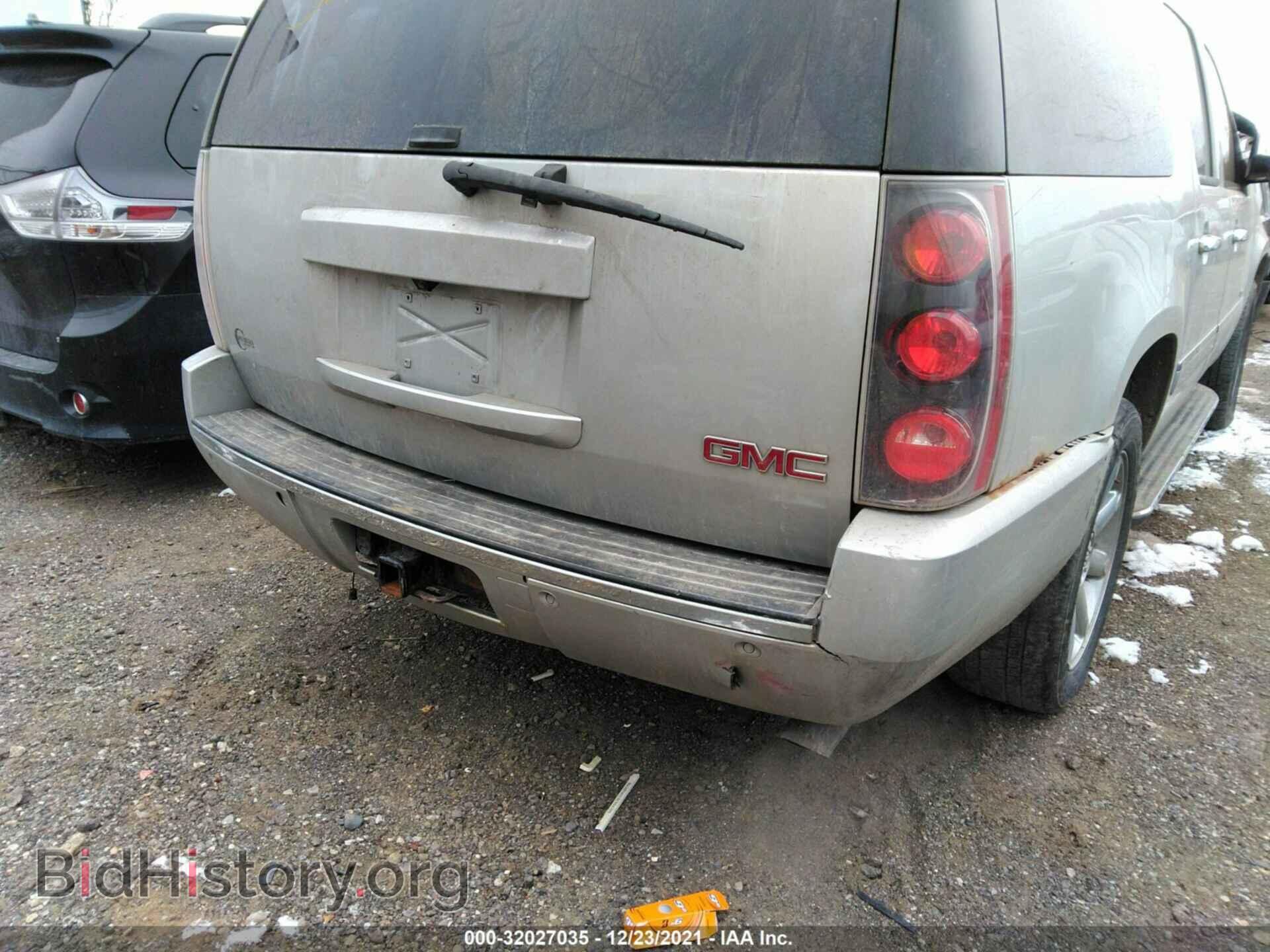 2011 GMC YUKON XL - VIN: 1GKS2MEF4BR391504 - Фото 6
