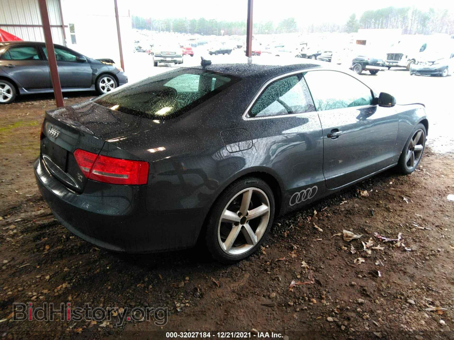 2010 AUDI A5 - VIN: WAULFAFRXAA028470 - Photo 4
