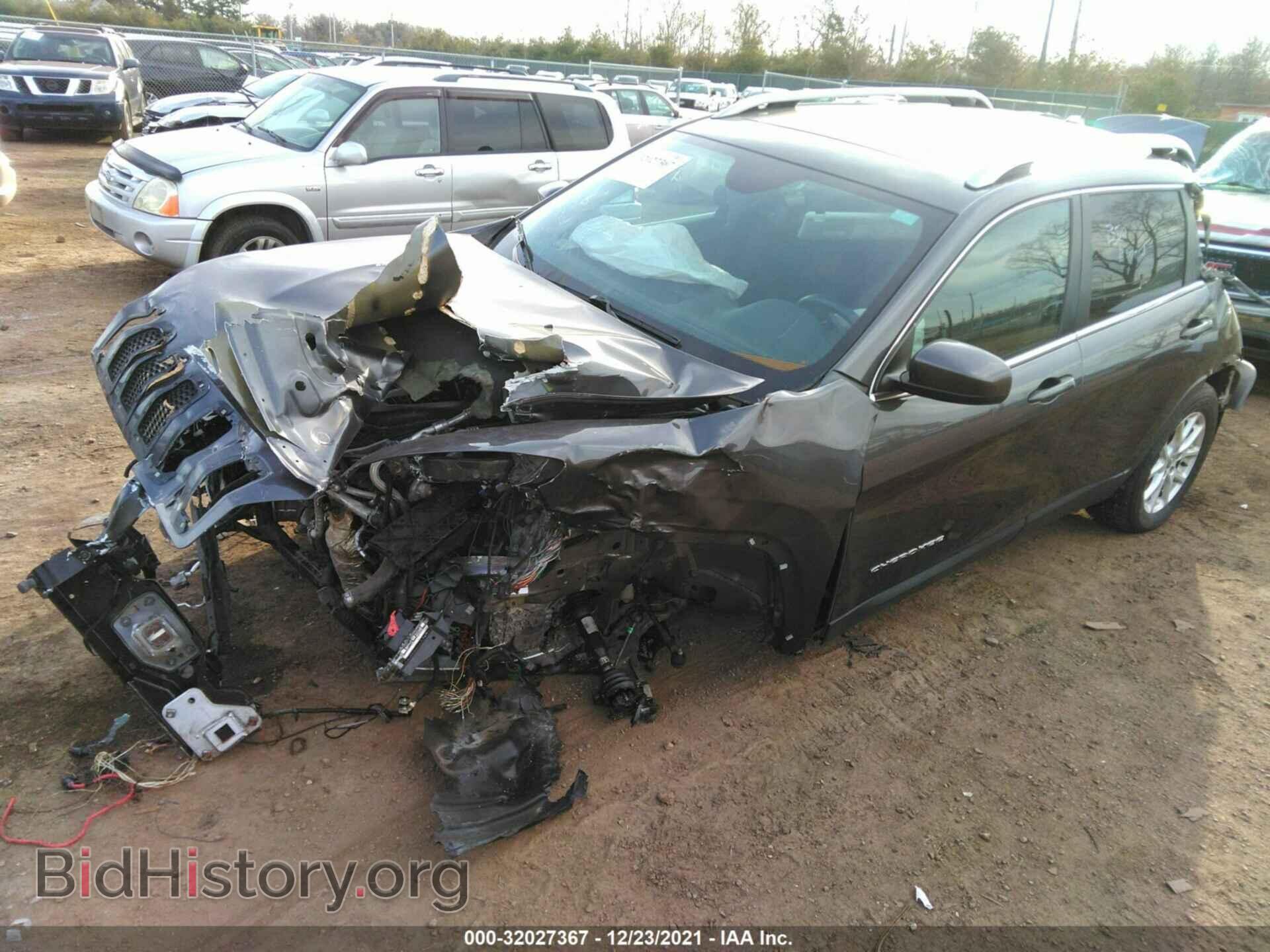 2016 JEEP CHEROKEE - VIN: 1C4PJMCS3GW268984 - Фото 2