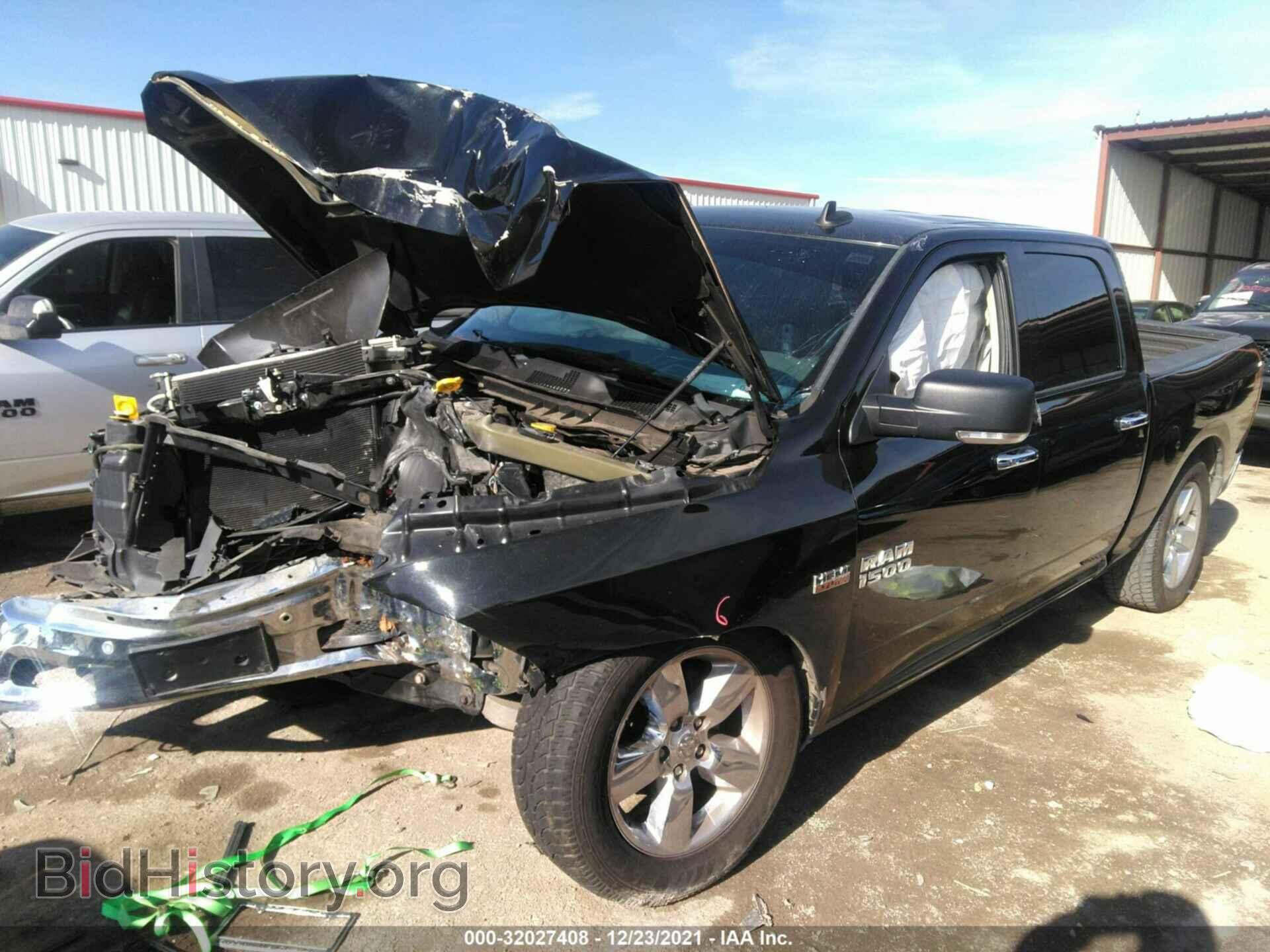 2017 RAM 1500 - VIN: 3C6RR6LT2HG721697 - Фото 6