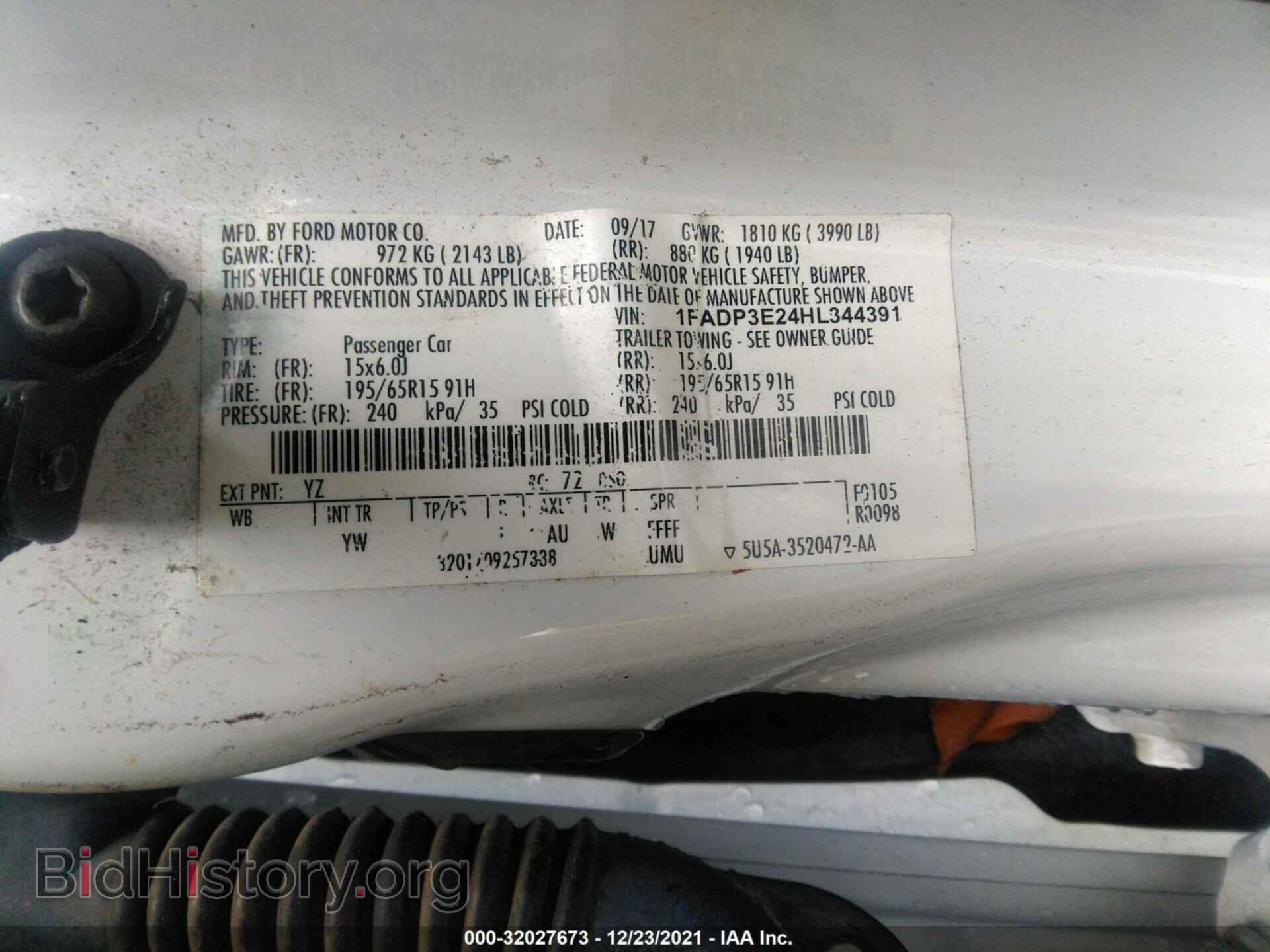 2017 FORD FOCUS - VIN: 1FADP3E24HL344391 - Фото 9