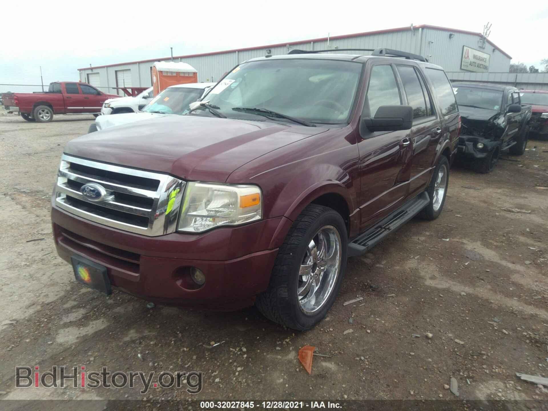 2010 FORD EXPEDITION - VIN: 1FMJU1F52AEA53736 - Фото 2