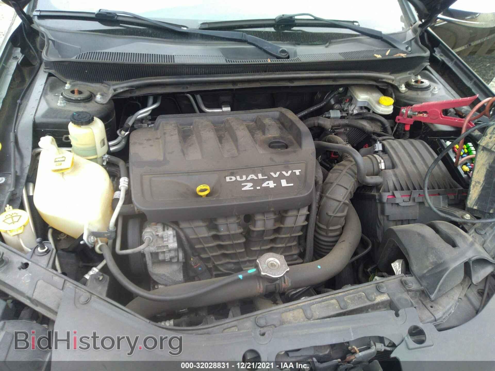 2012 CHRYSLER 200 - VIN: 1C3CCBCB3CN206437 - Photo 10