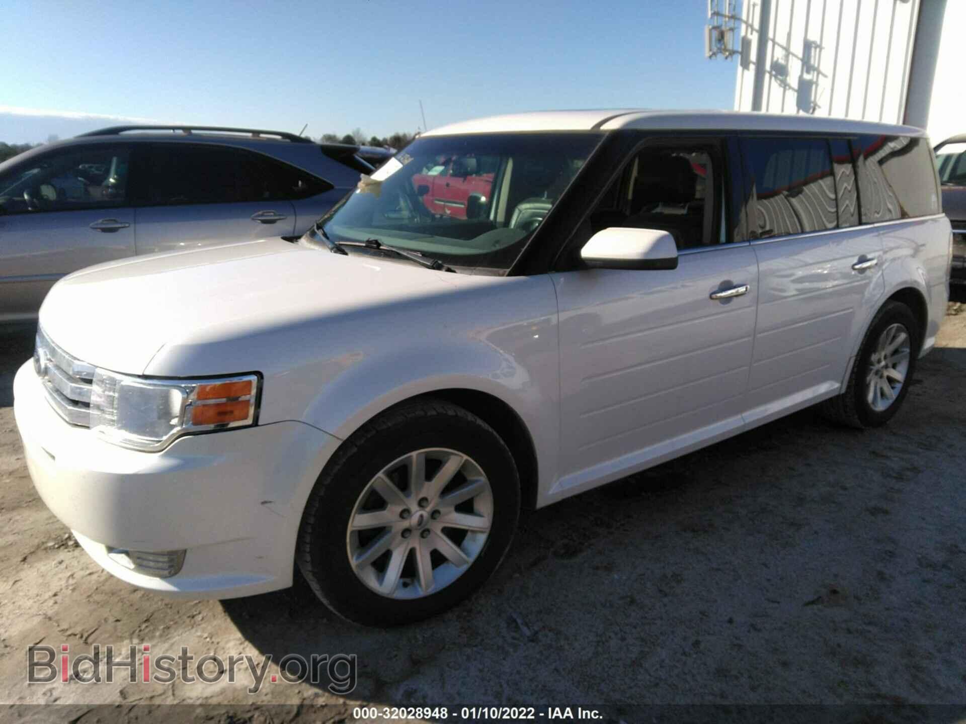 2011 FORD FLEX - VIN: 2FMGK5CC7BBD18741 - Фото 2