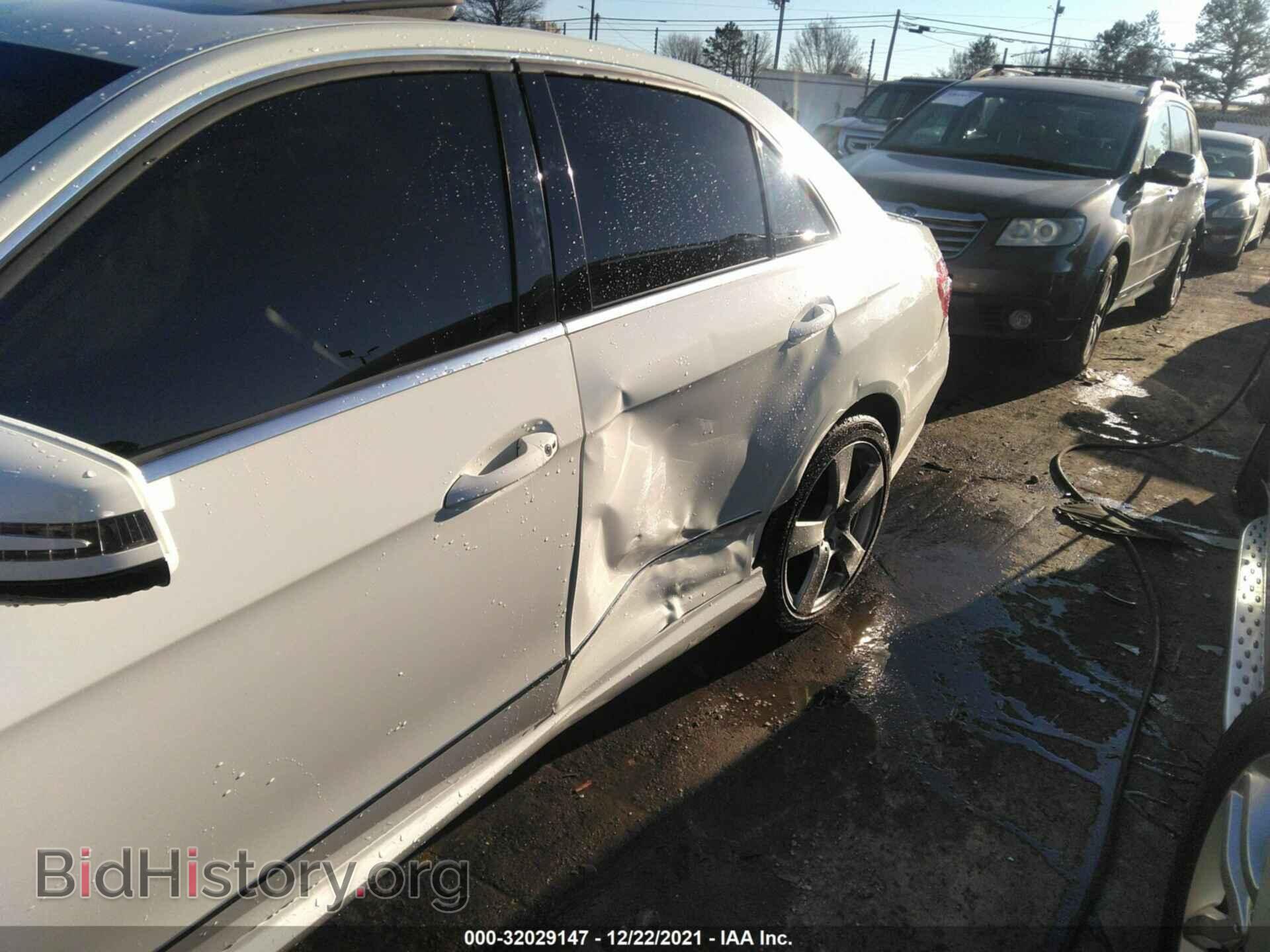 2011 MERCEDES-BENZ E-CLASS - VIN: WDDHF8HB5BA431667 - Фото 6