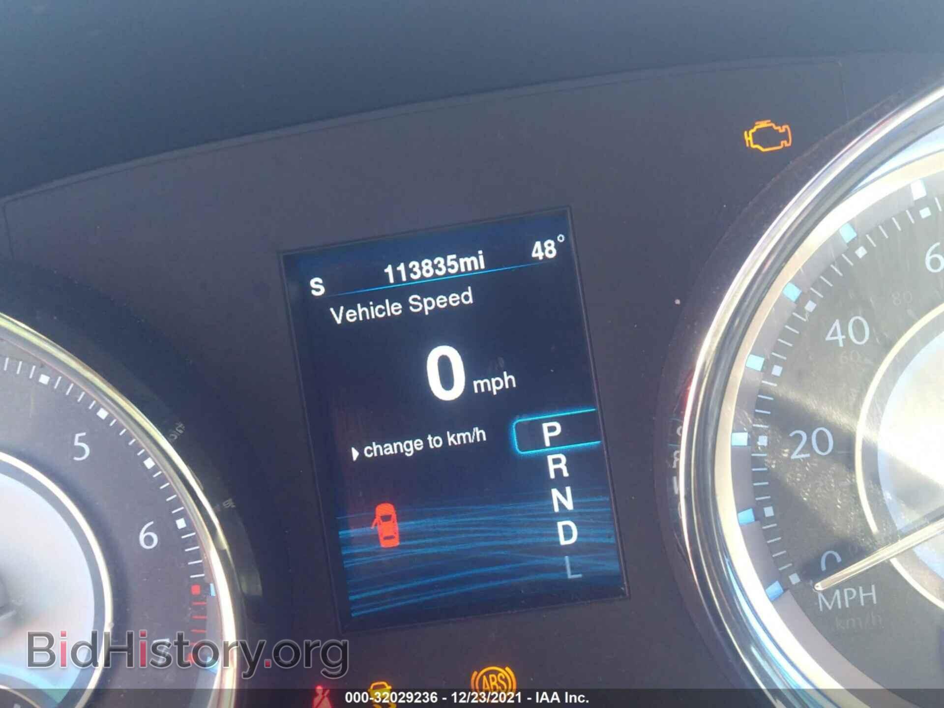 2014 CHRYSLER 300 - VIN: 2C3CCAAG1EH157355 - Photo 7