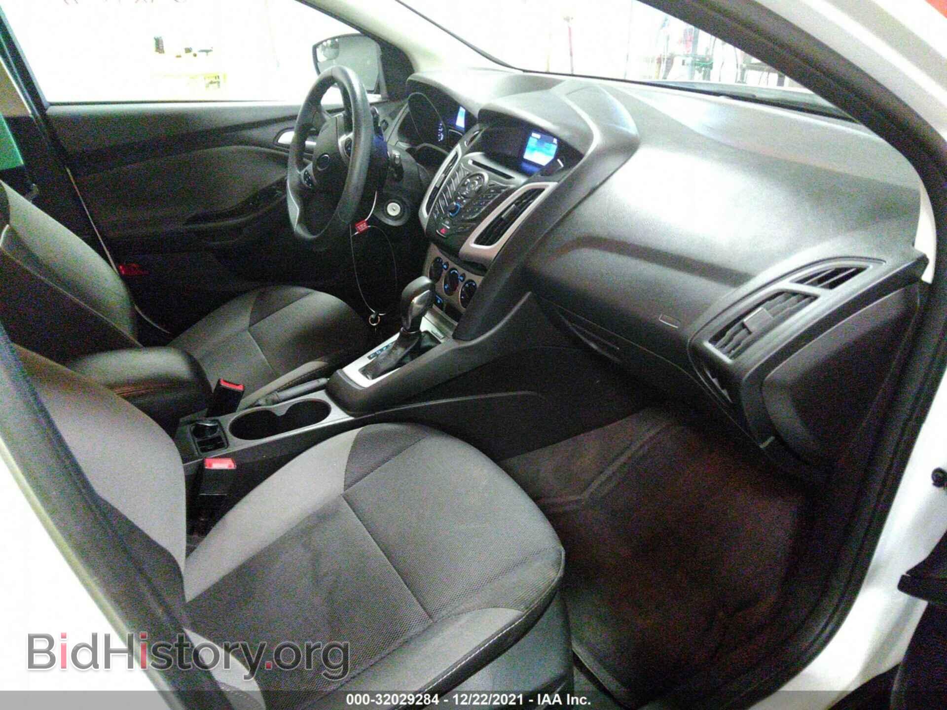 2014 FORD FOCUS - VIN: 1FADP3K28EL332180 - Фото 5