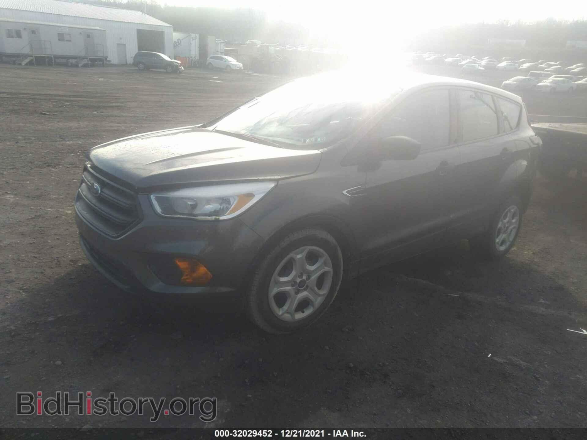 2017 FORD ESCAPE - VIN: 1FMCU0F74HUB94800 - Фото 2