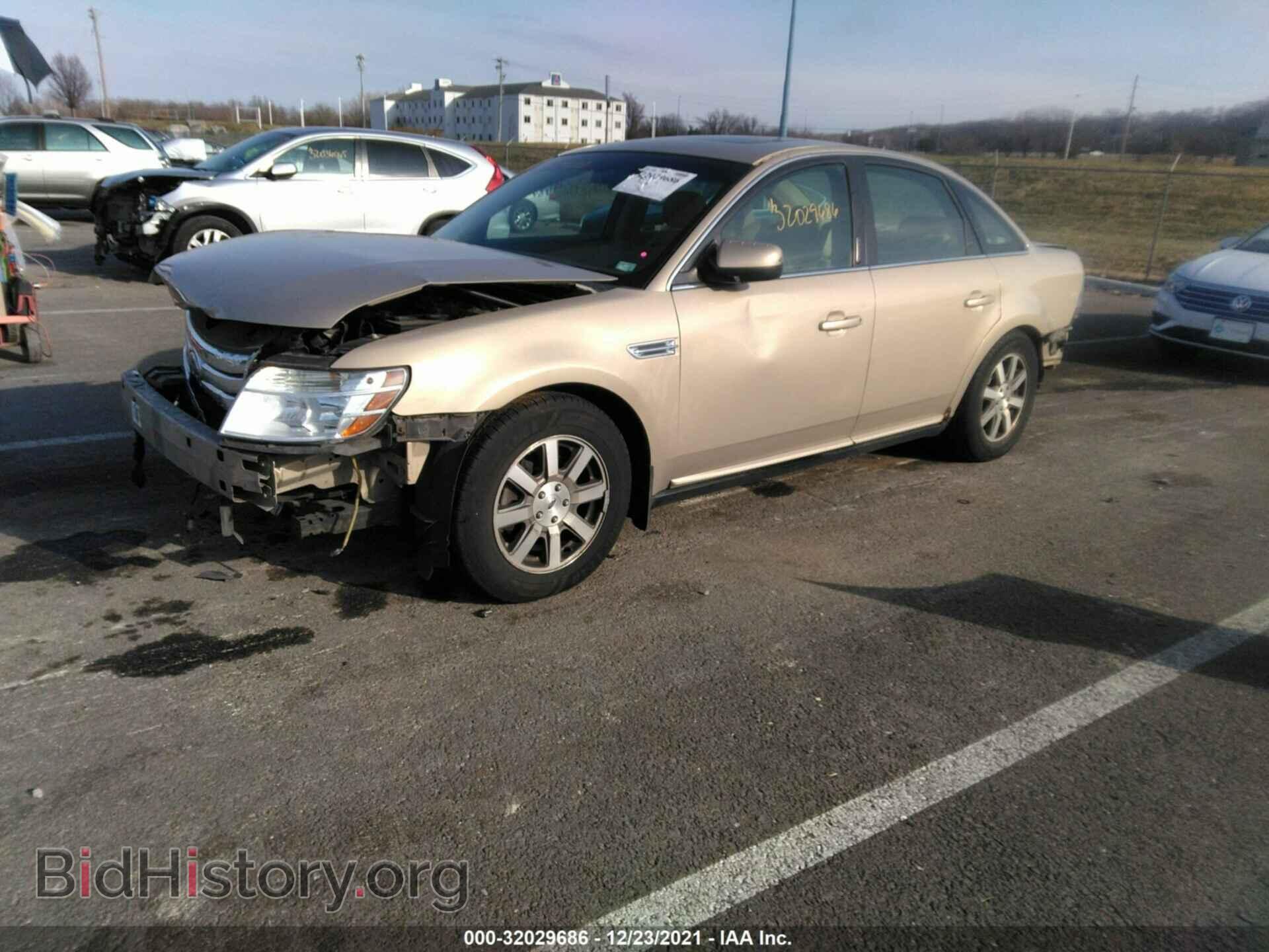 2008 FORD TAURUS - VIN: 1FAHP24W08G111245 - Фото 2