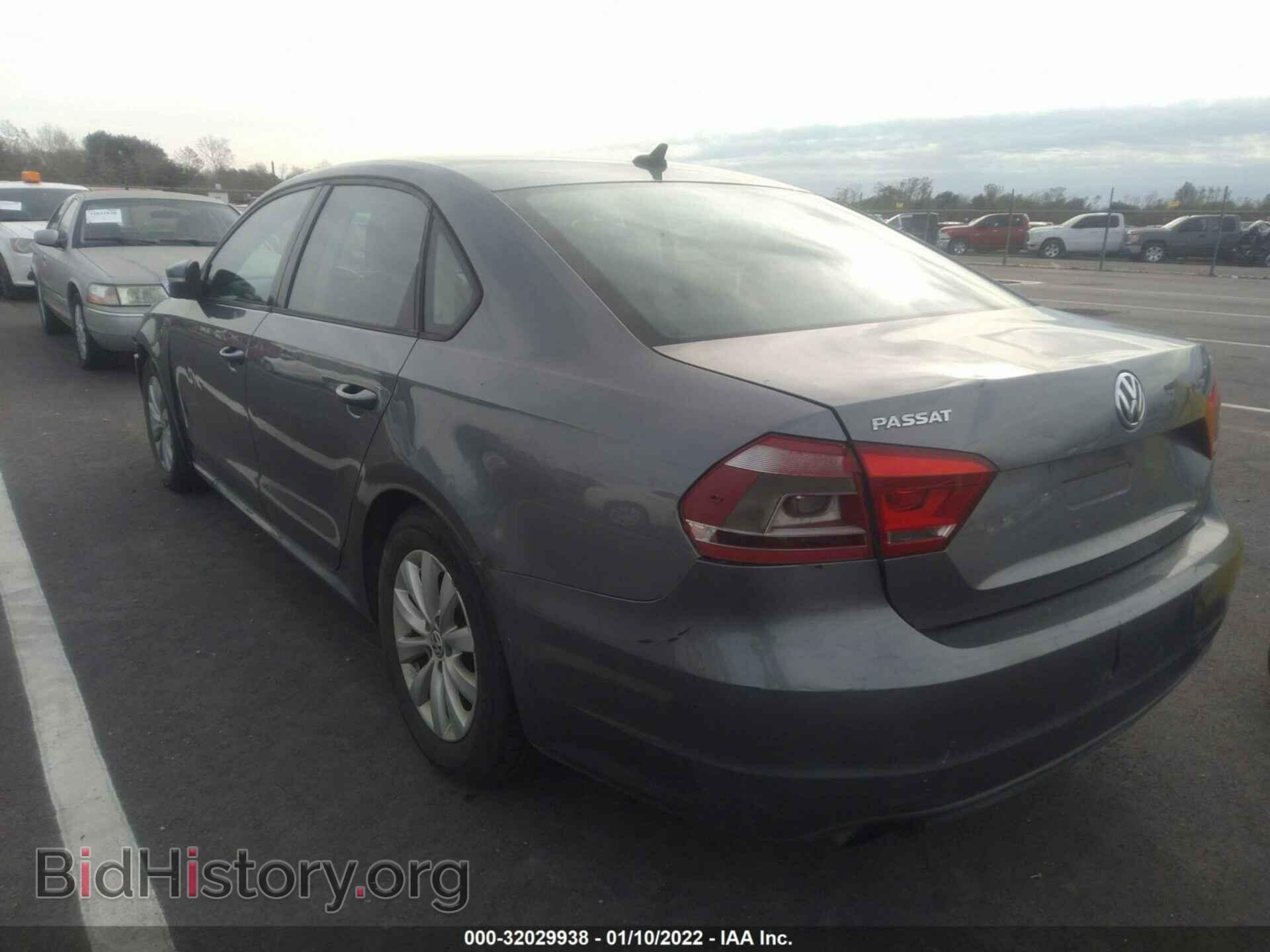 2015 VOLKSWAGEN PASSAT - VIN: 1VWAT7A33FC044608 - Фото 3