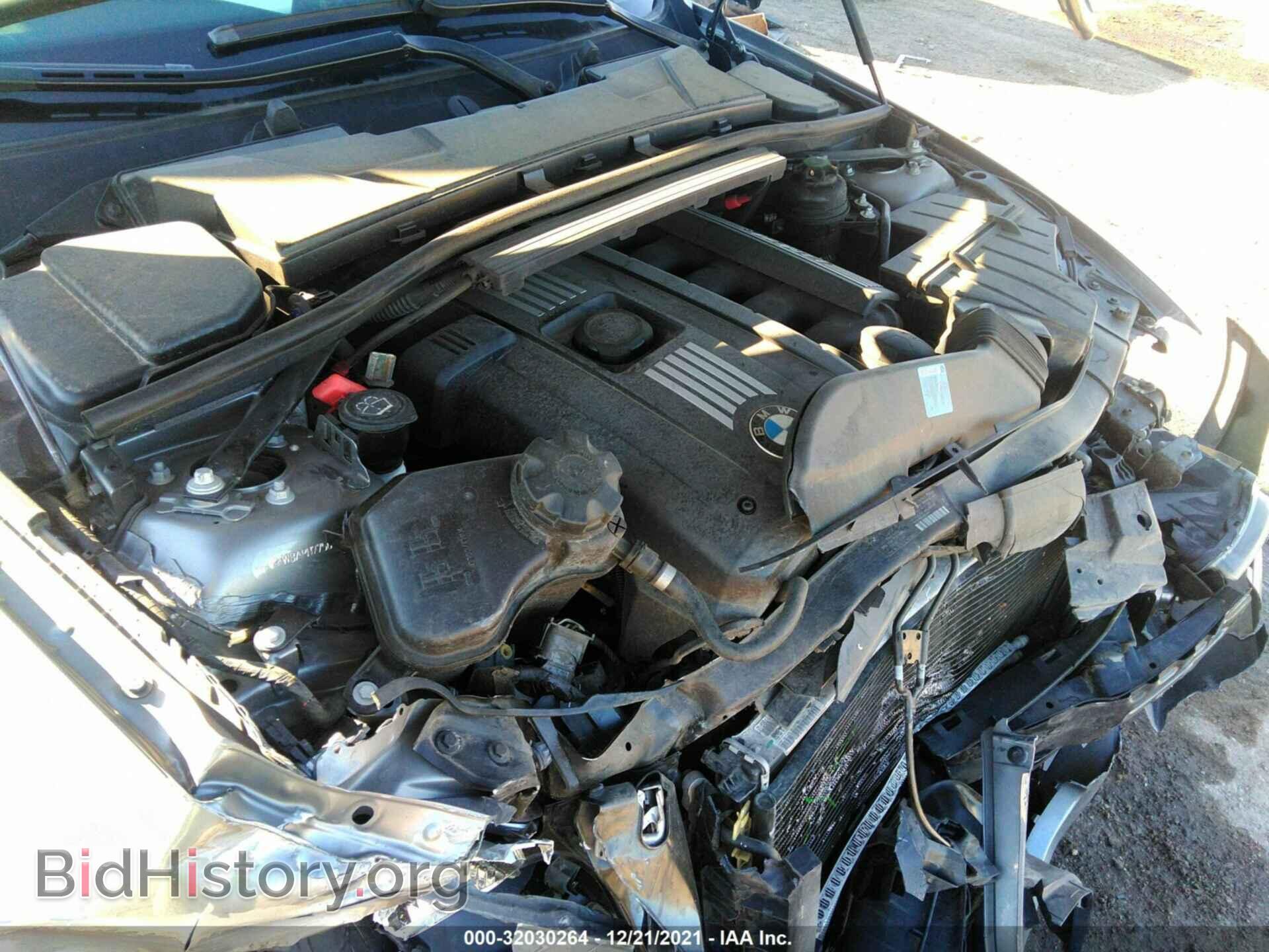 2009 BMW 3 SERIES - VIN: WBAPH77509NM30951 - Фото 10