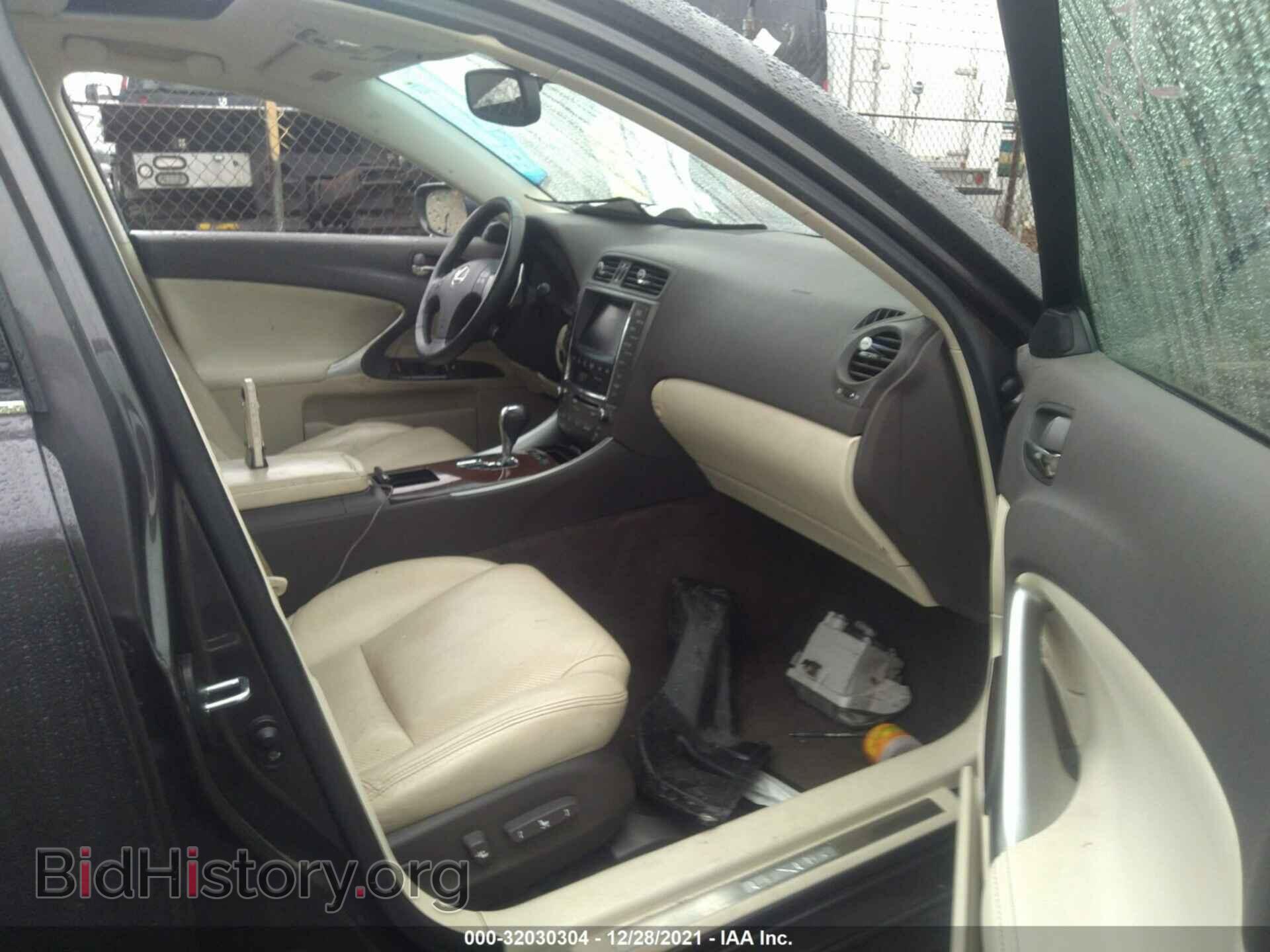 2010 LEXUS IS 250 - VIN: JTHCF5C2XA2033887 - Фото 5