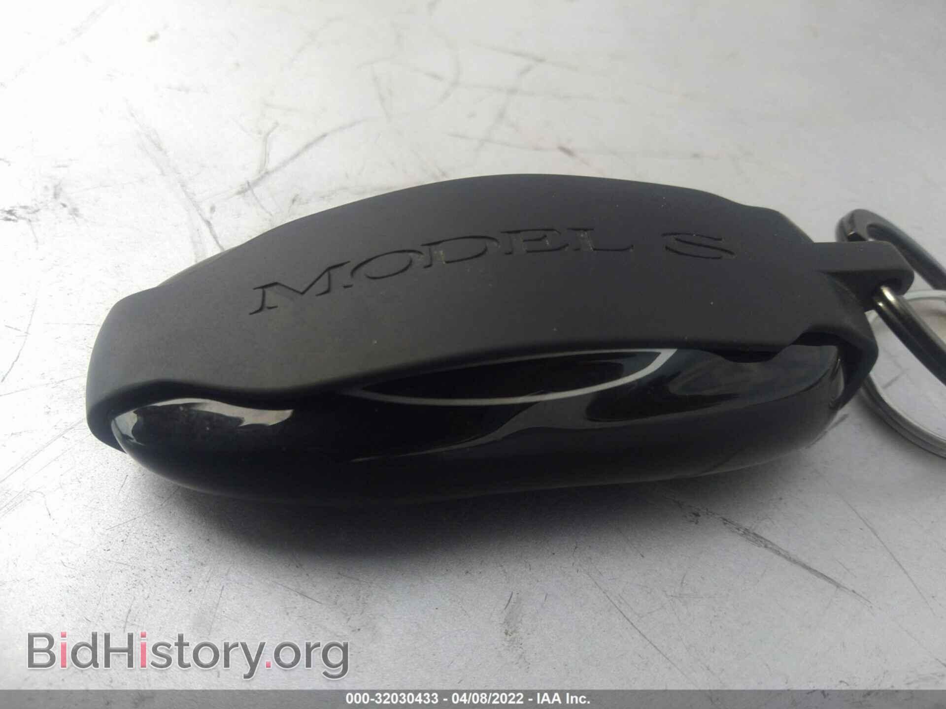 2016 TESLA MODEL S - VIN: 5YJSA1E21GF125364 - Photo 11