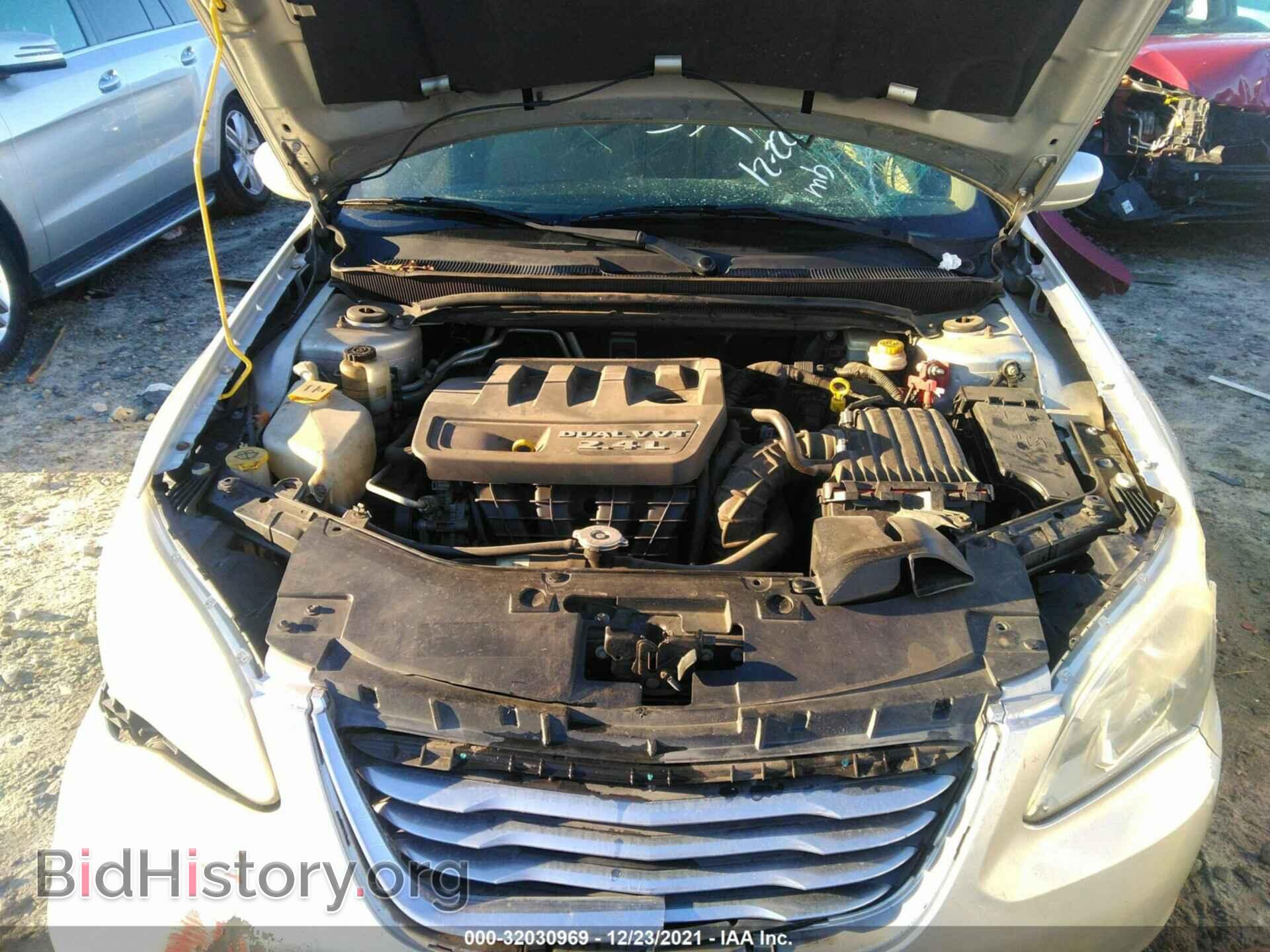 2012 CHRYSLER 200 - VIN: 1C3CCBAB3CN292481 - Фото 10