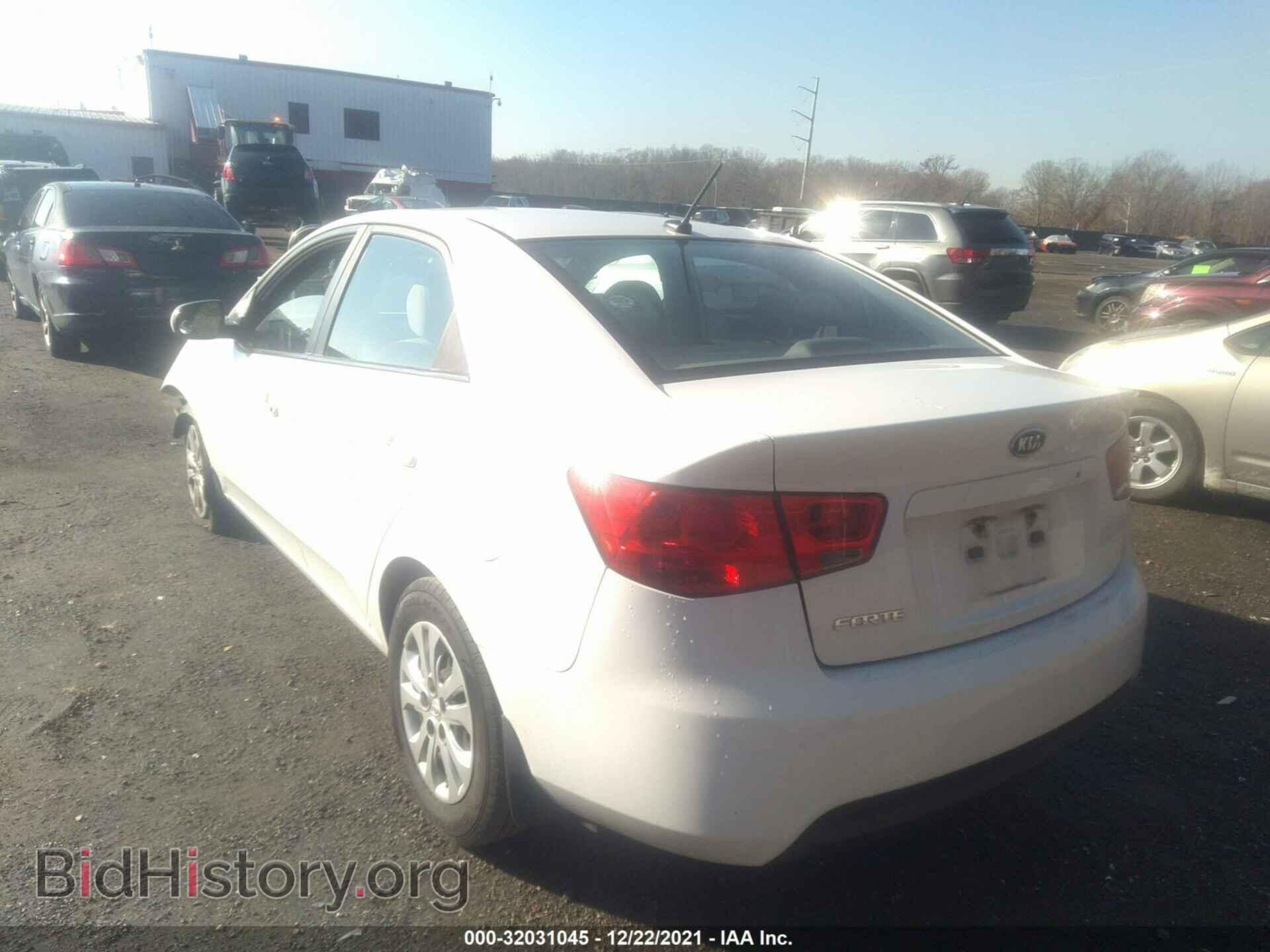 2011 KIA FORTE - VIN: KNAFT4A28B5388901 - Фото 3