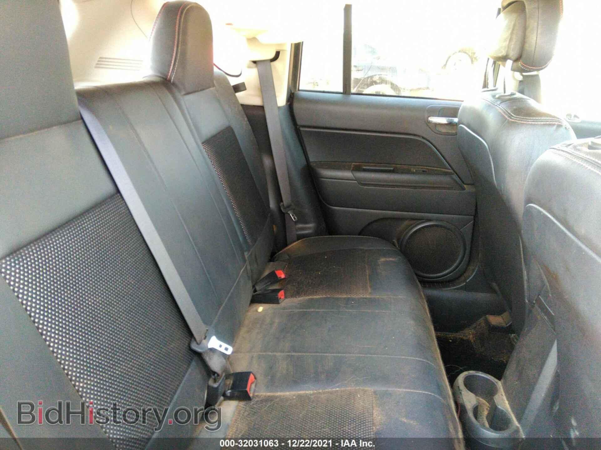 2016 JEEP COMPASS - VIN: 1C4NJCBB2GD801437 - Фото 8