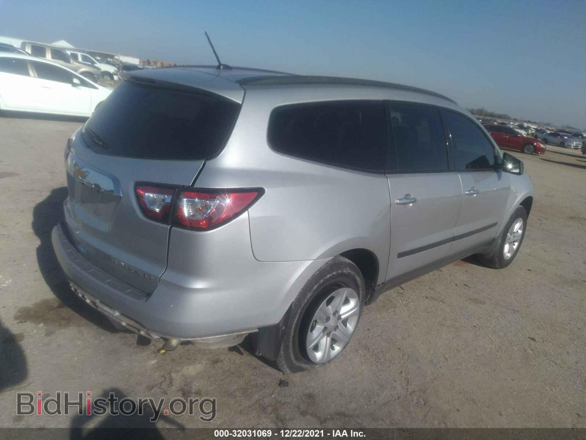 2014 CHEVROLET TRAVERSE - VIN: 1GNKRFED7EJ219625 - Фото 4