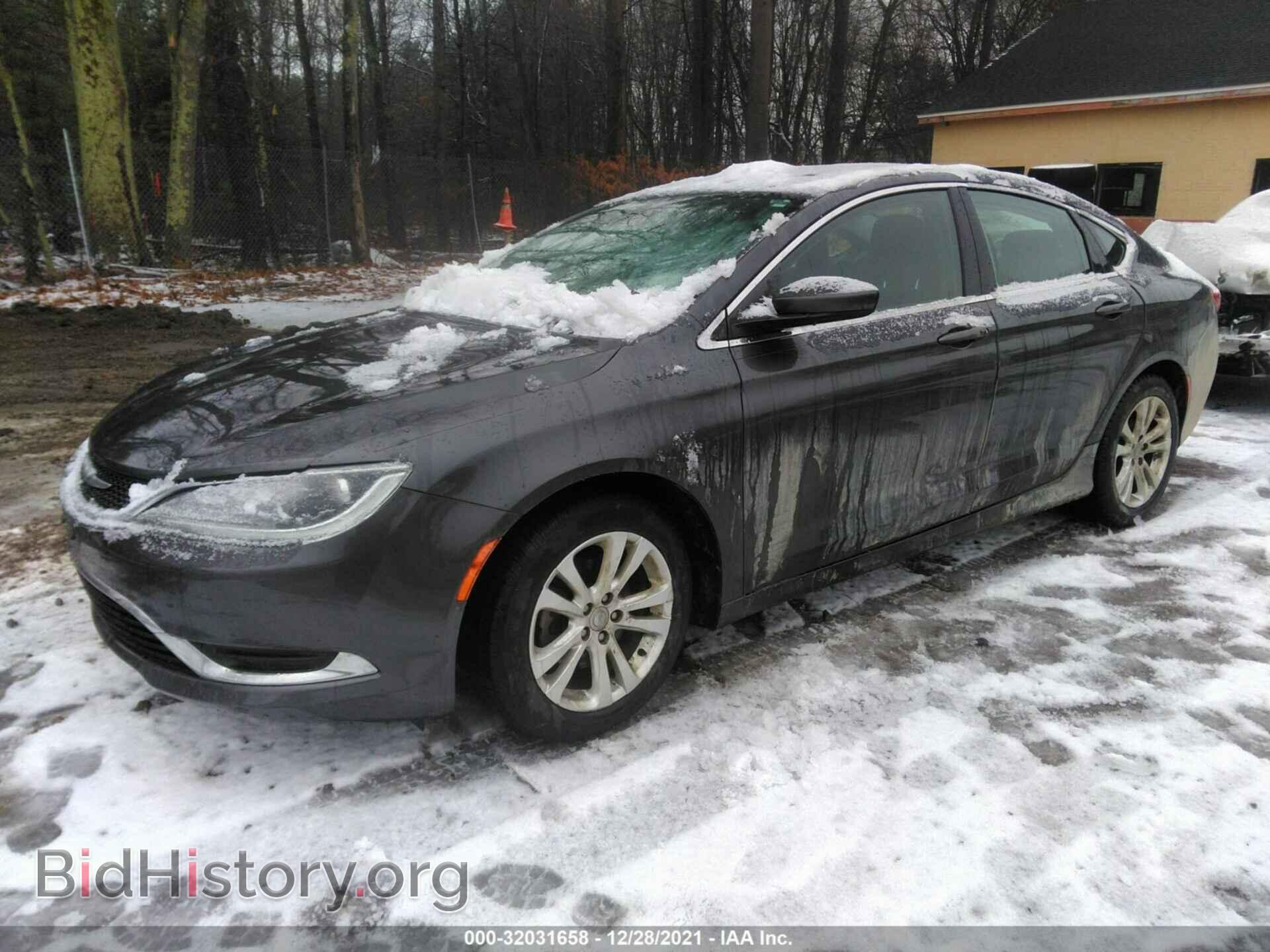 2015 CHRYSLER 200 - VIN: 1C3CCCABXFN591346 - Фото 2