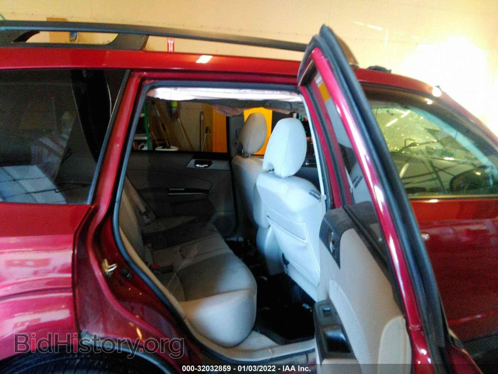 2012 SUBARU FORESTER - VIN: JF2SHBCC5CH405538 - Фото 8