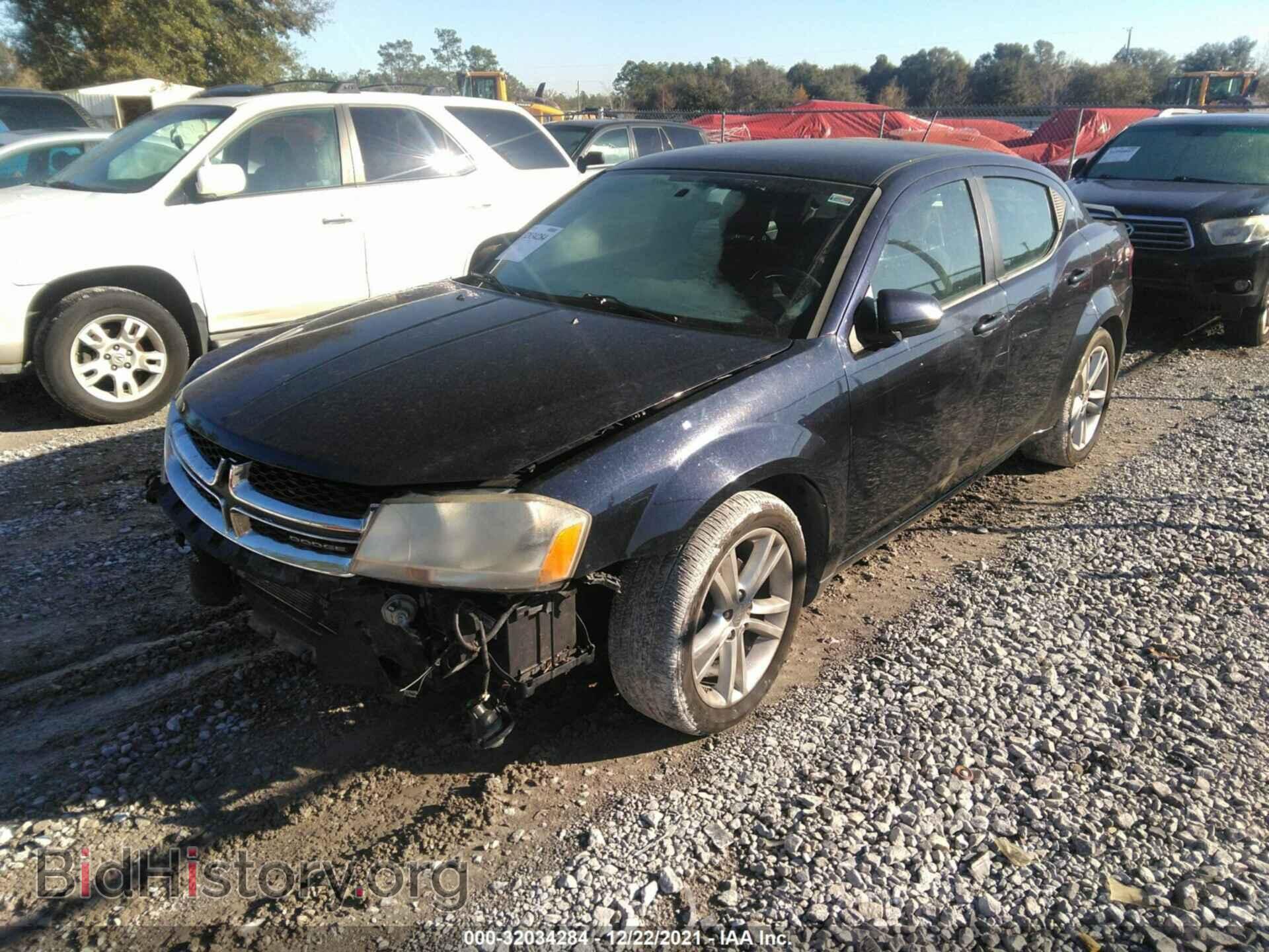 2011 DODGE AVENGER - VIN: 1B3BD1FG6BN514157 - Фото 2