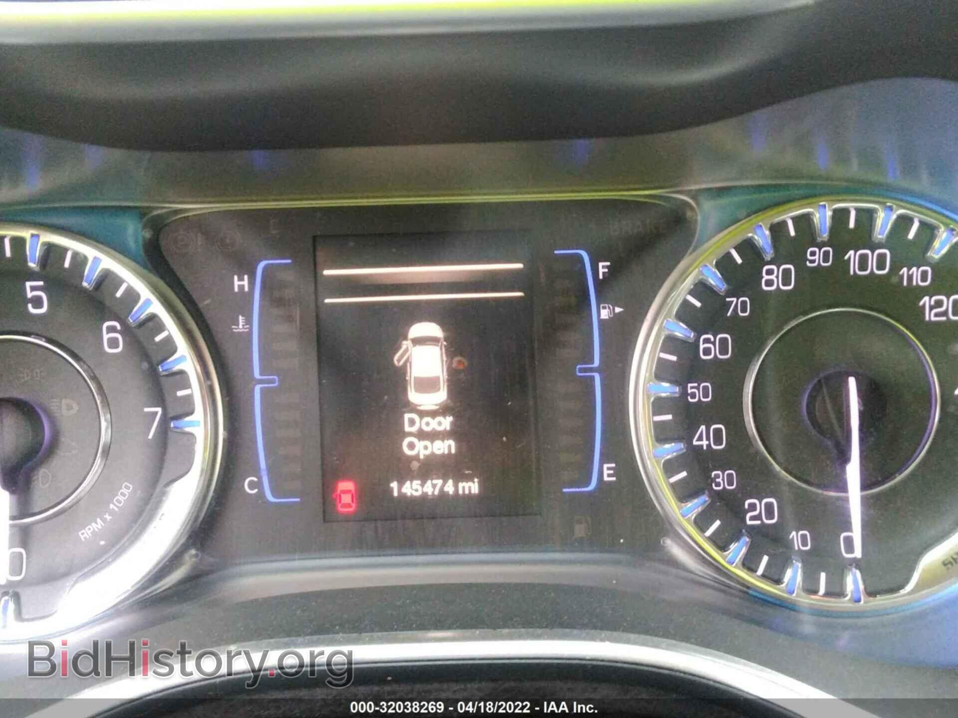 2015 CHRYSLER 200 - VIN: 1C3CCCABXFN644837 - Фото 7