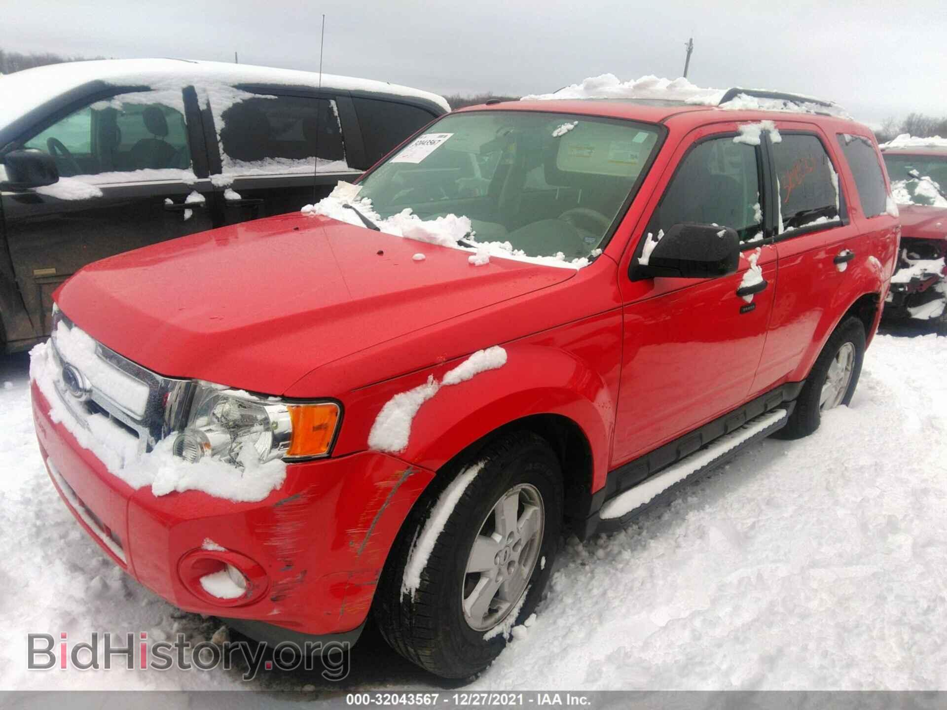 2009 FORD ESCAPE - VIN: 1FMCU03769KA03654 - Фото 2