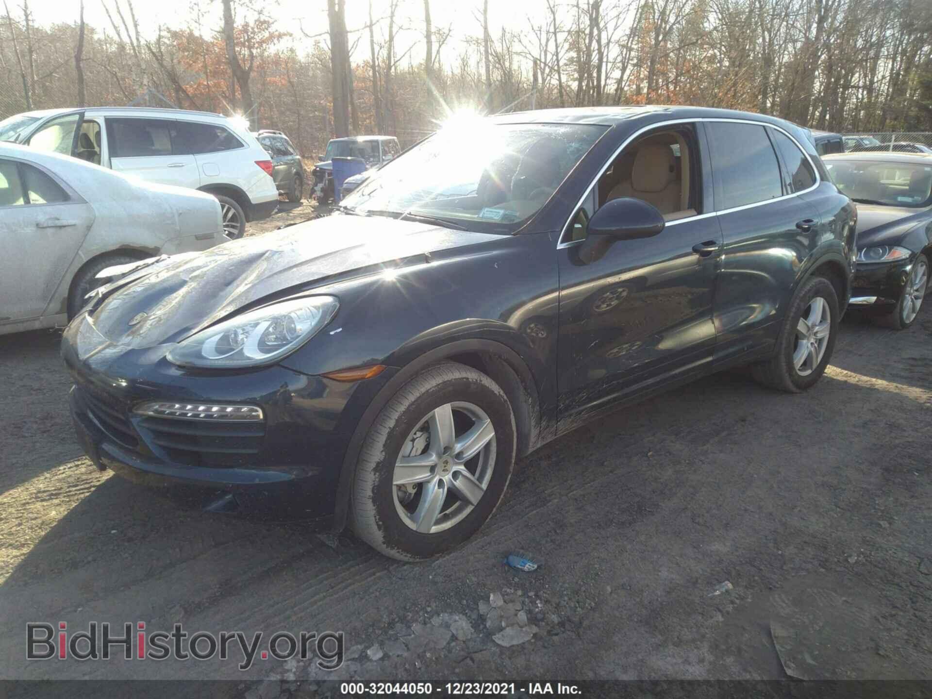 2011 PORSCHE CAYENNE - VIN: WP1AB2A2XBLA42105 - Фото 2