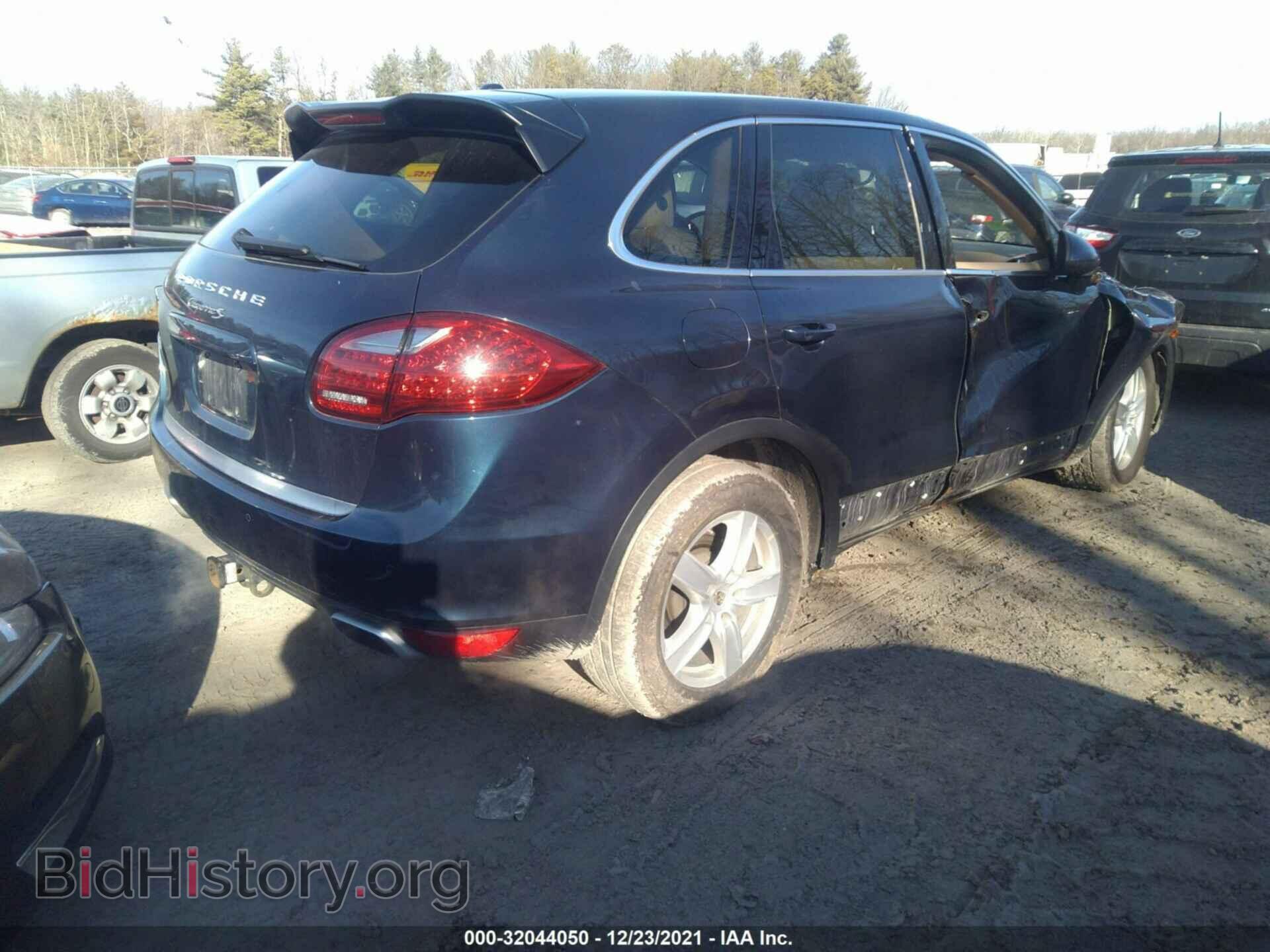 2011 PORSCHE CAYENNE - VIN: WP1AB2A2XBLA42105 - Фото 4