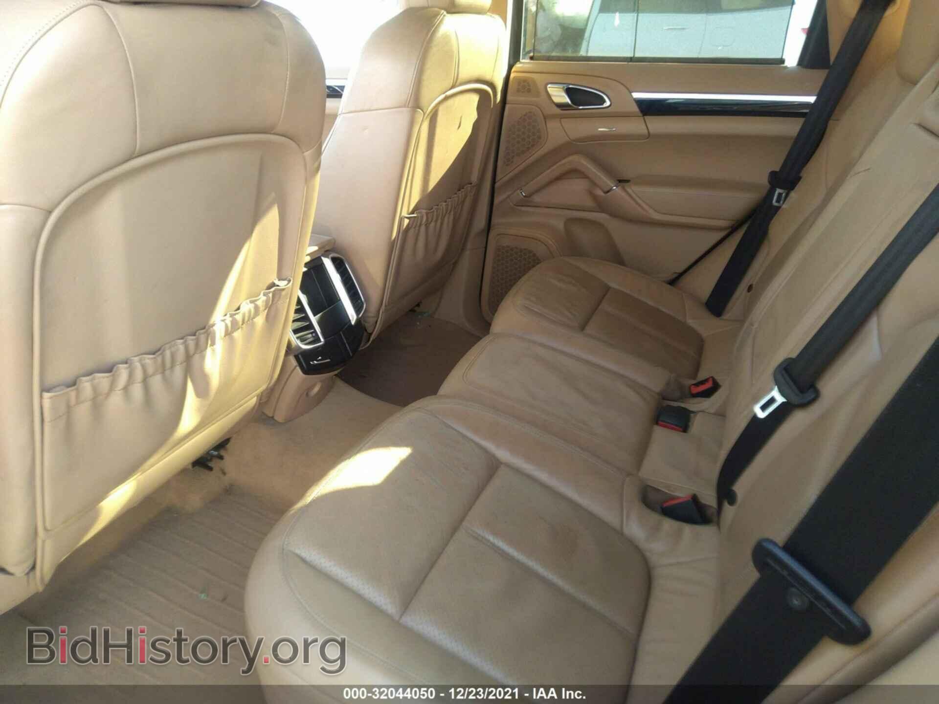 2011 PORSCHE CAYENNE - VIN: WP1AB2A2XBLA42105 - Фото 8