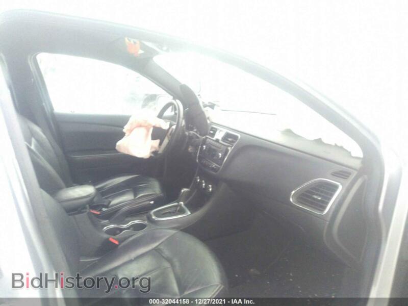 2013 Chrysler 200 (VIN 1C3CCBCG0DN602306) — фото 5 из 11