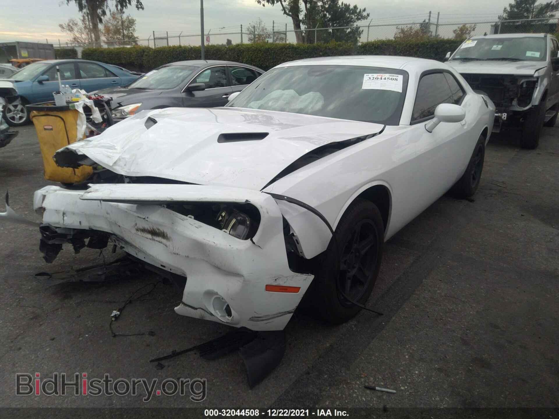 2020 DODGE CHALLENGER - VIN: 2C3CDZAG7LH215400 - Фото 2