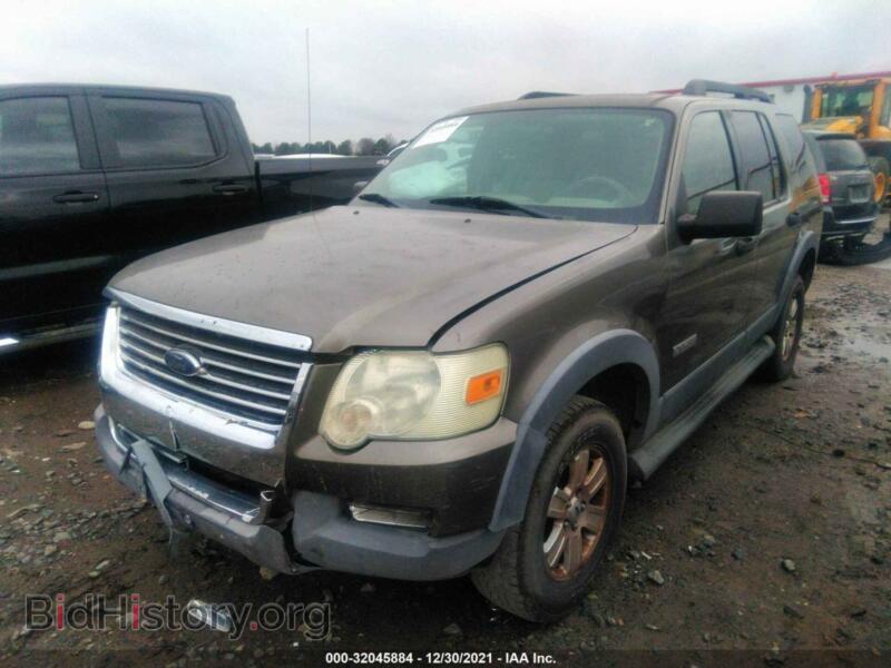 2006 Ford EXPLORER (VIN 1FMEU63E16UB53228) — фото 2 из 11