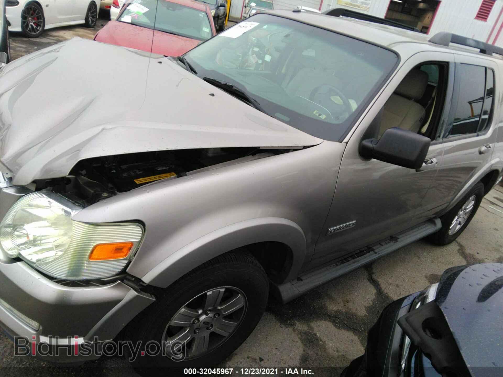 2008 FORD EXPLORER - VIN: 1FMEU63E18UB18305 - Фото 2