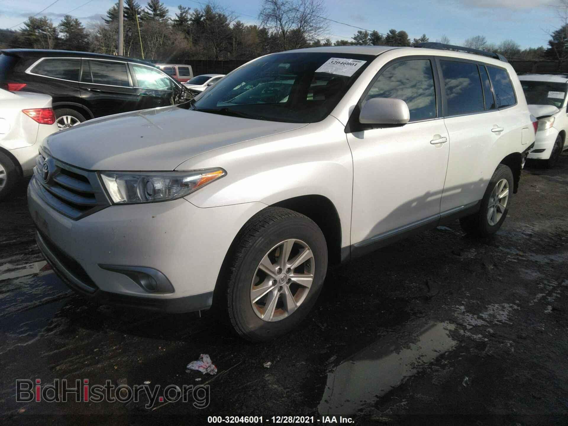 2011 TOYOTA HIGHLANDER - VIN: 5TDBK3EH2BS065614 - Фото 2