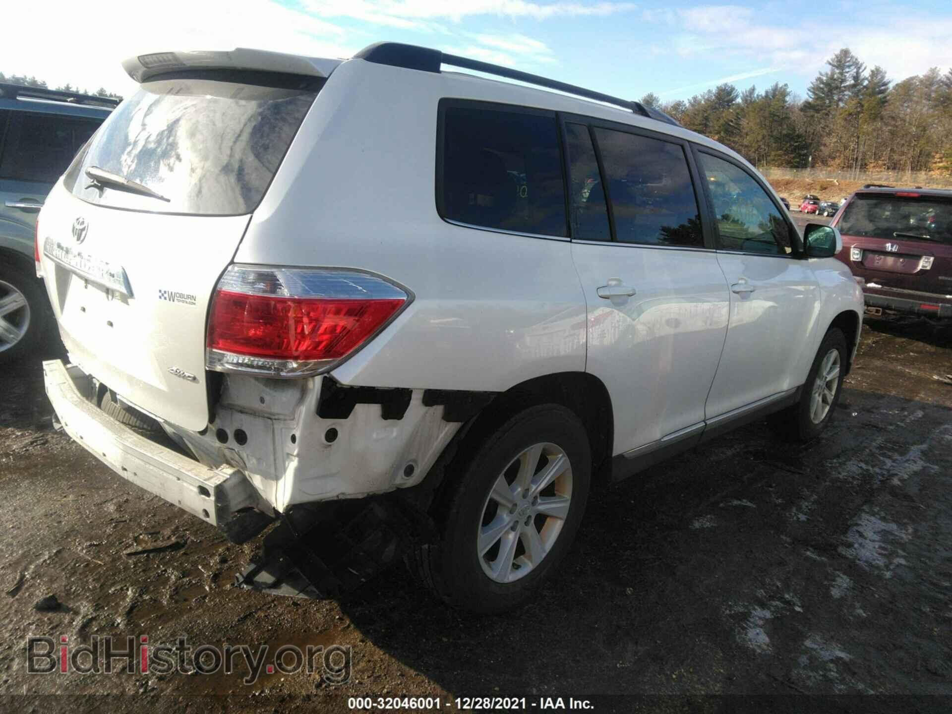 2011 TOYOTA HIGHLANDER - VIN: 5TDBK3EH2BS065614 - Фото 4