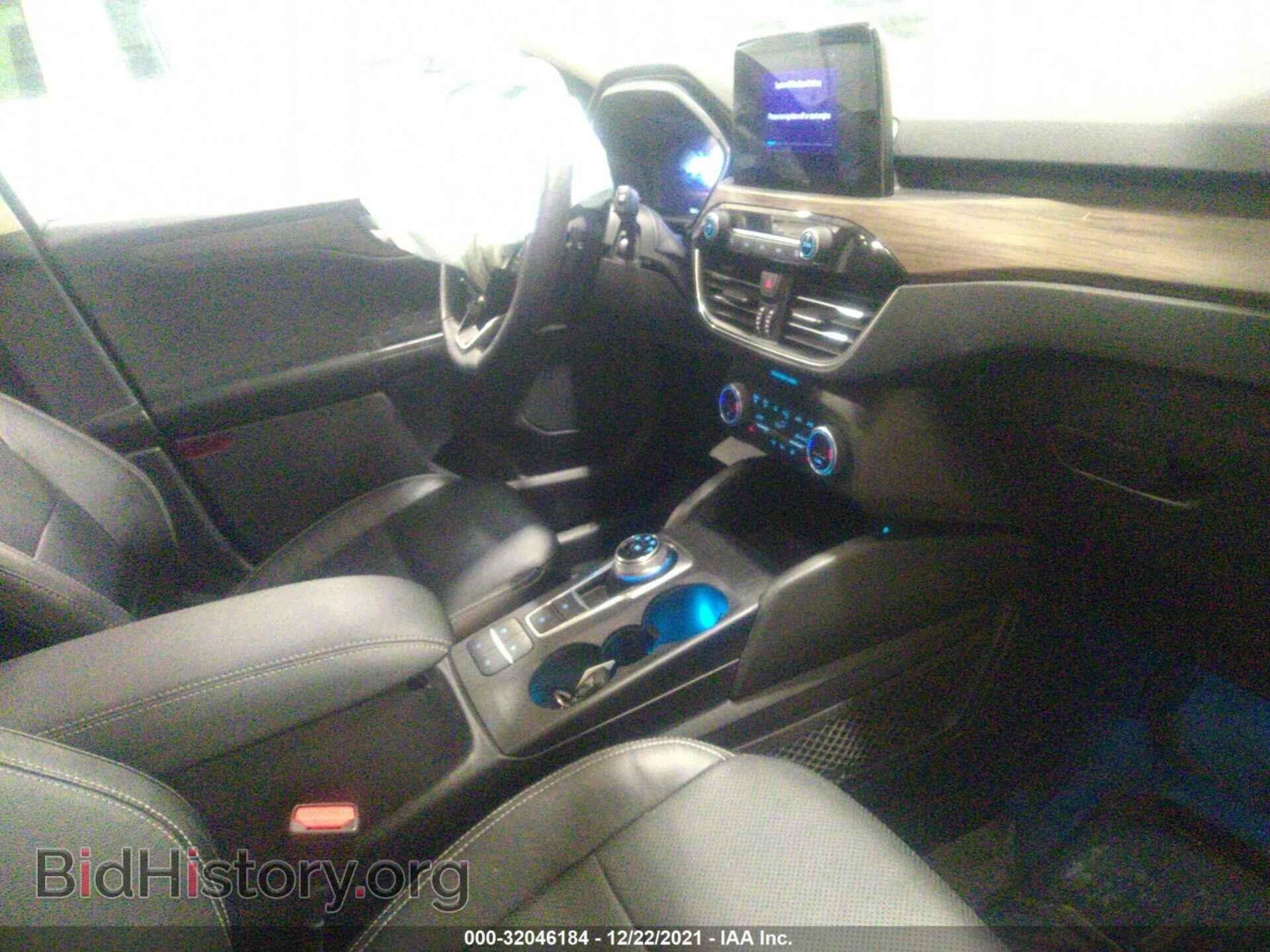 2020 FORD ESCAPE - VIN: 1FMCU9J90LUA56998 - Photo 5