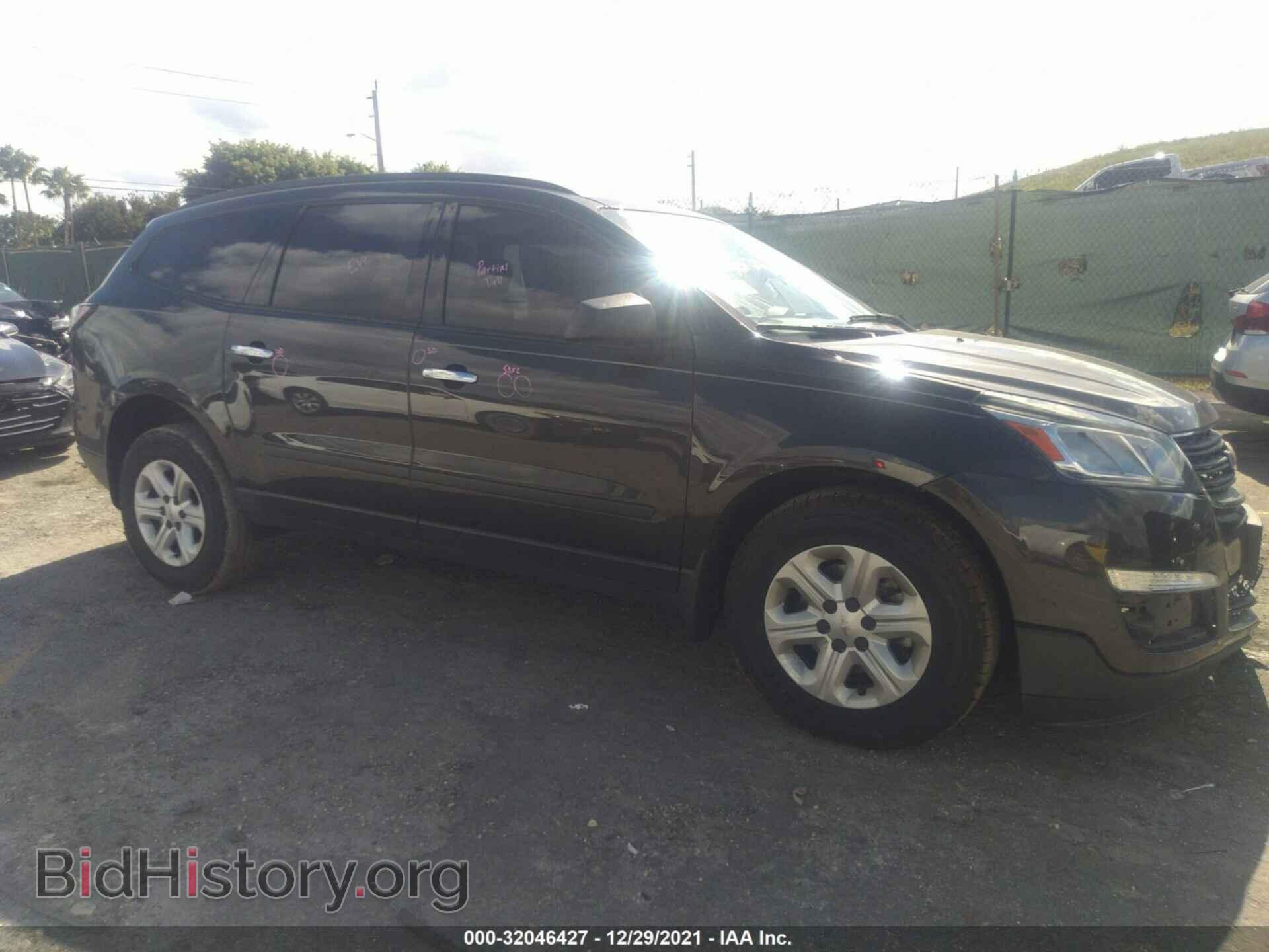 Фотография 1GNKRFED7HJ145451 - CHEVROLET TRAVERSE 2017