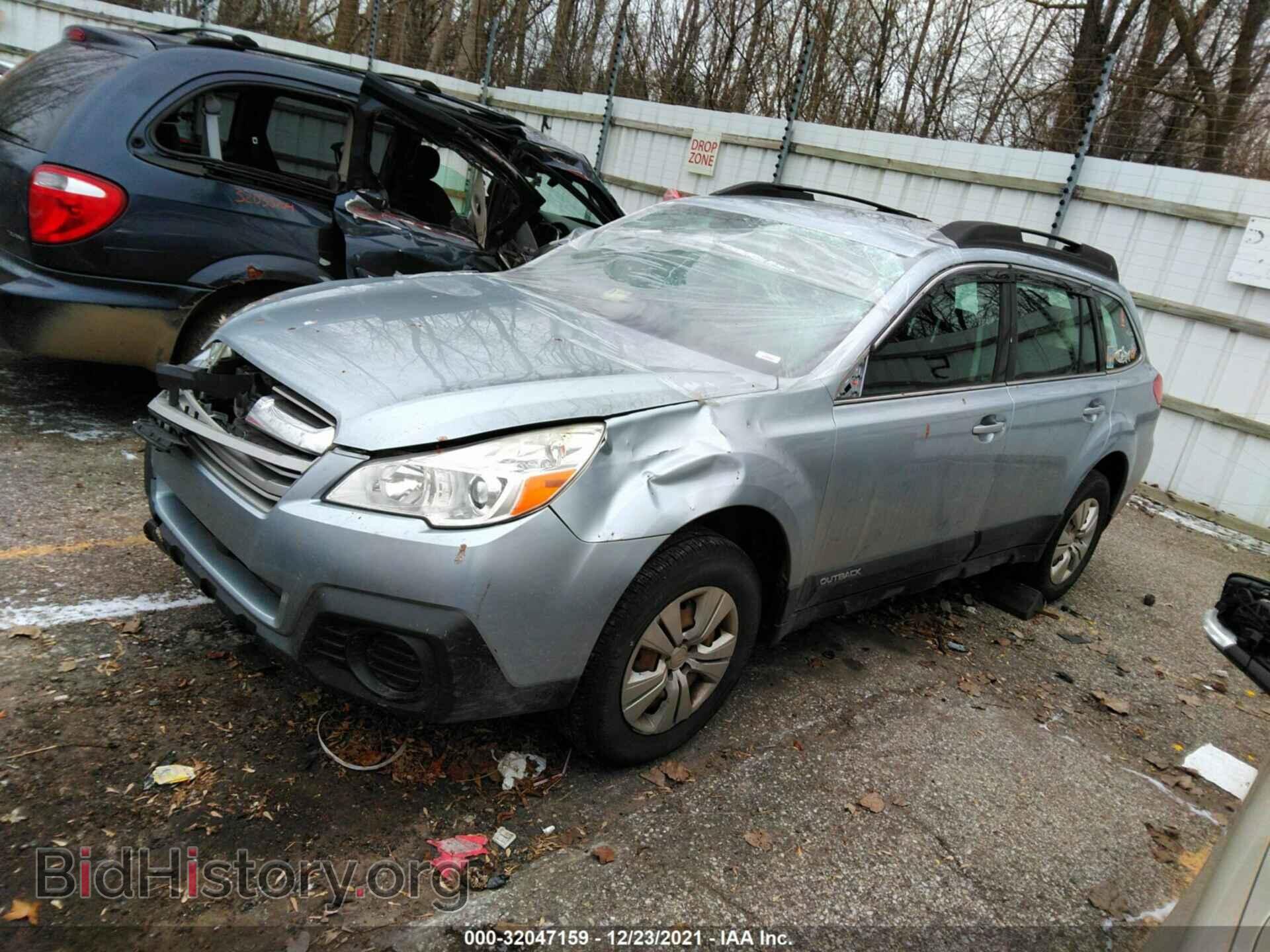 2013 SUBARU OUTBACK - VIN: 4S4BRCAC1D1299762 - Фото 2