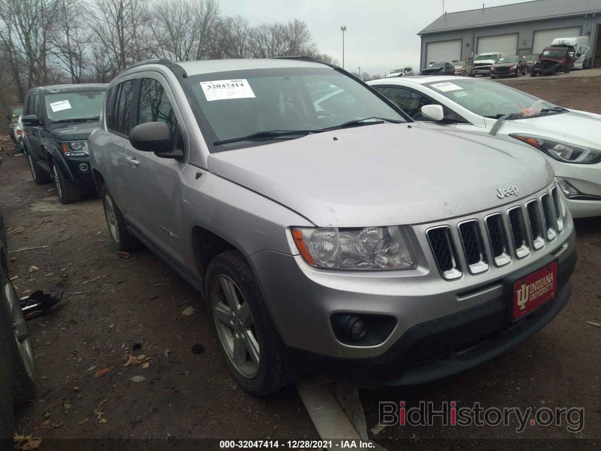 Фотография 1J4NF5FB3BD257525 - JEEP COMPASS 2011