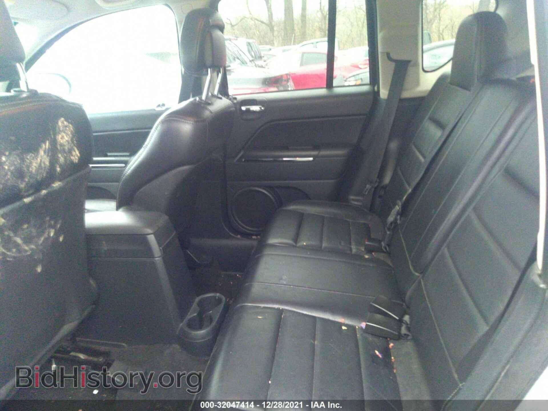 2011 JEEP COMPASS - VIN: 1J4NF5FB3BD257525 - Photo 8