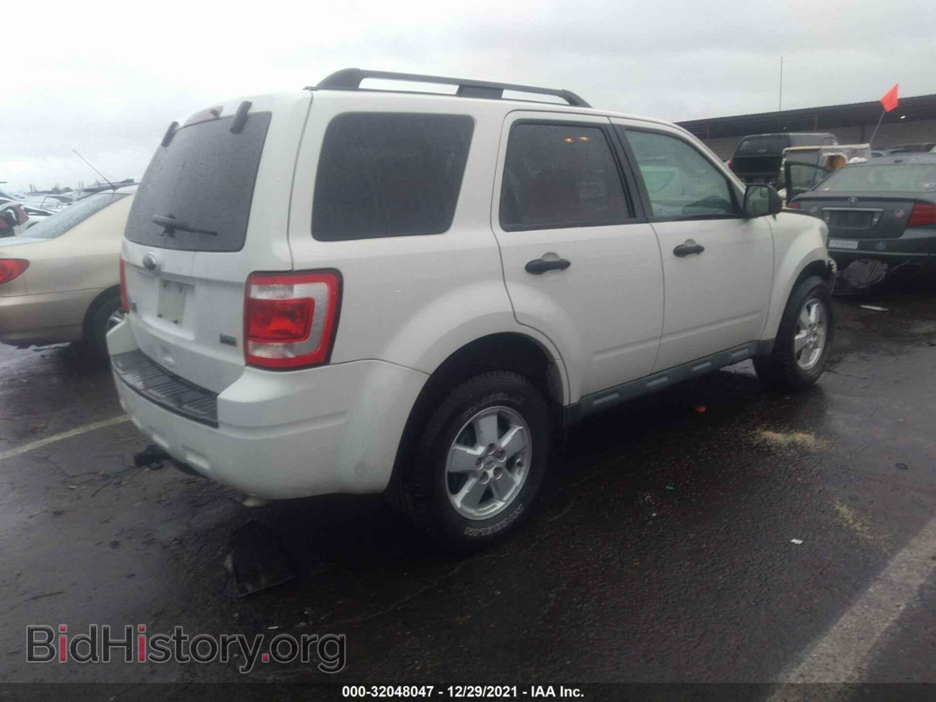 2010 FORD ESCAPE - VIN: 1FMCU0DG2AKA72229 - Фото 4